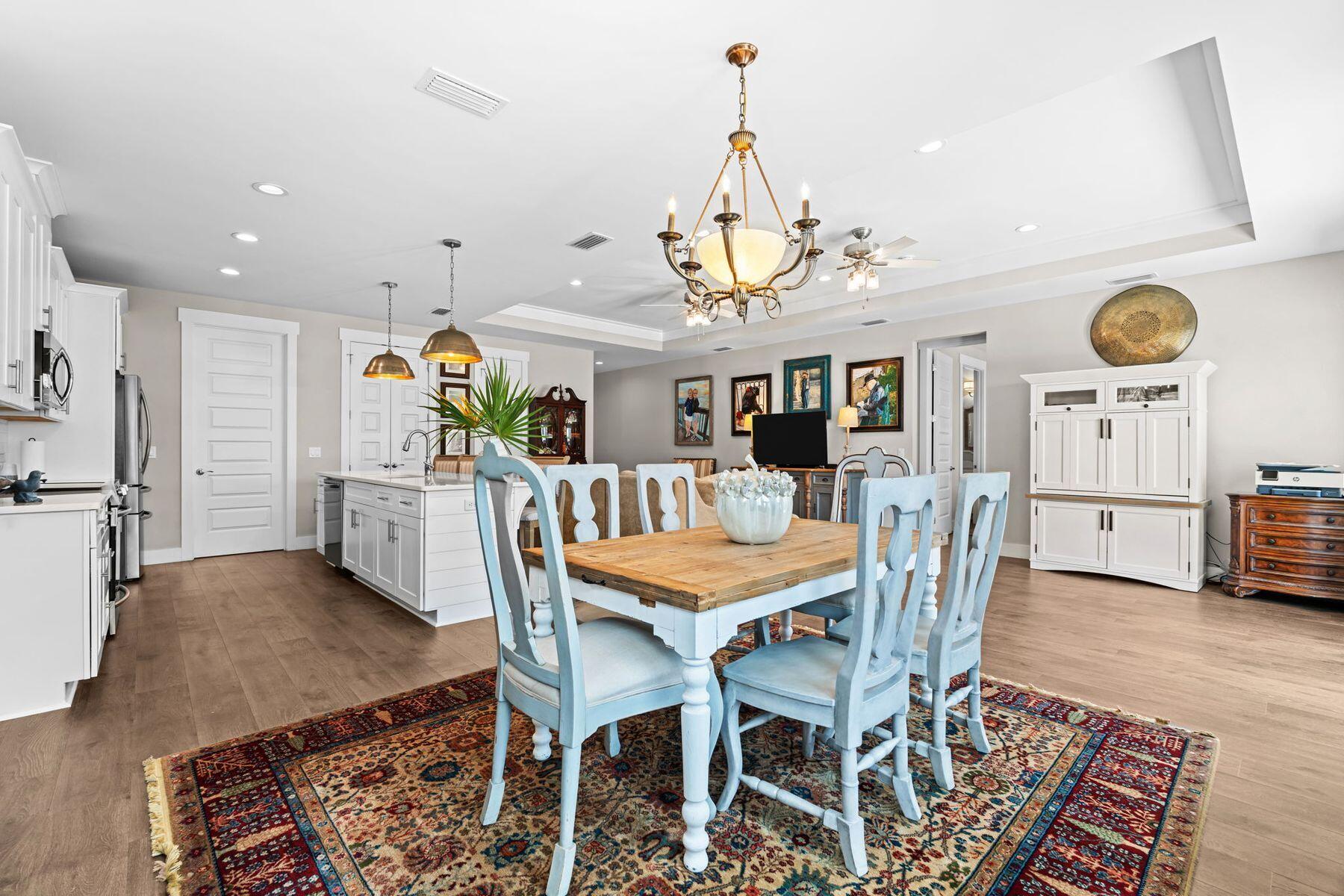 RIVIERA BEACH - Residential