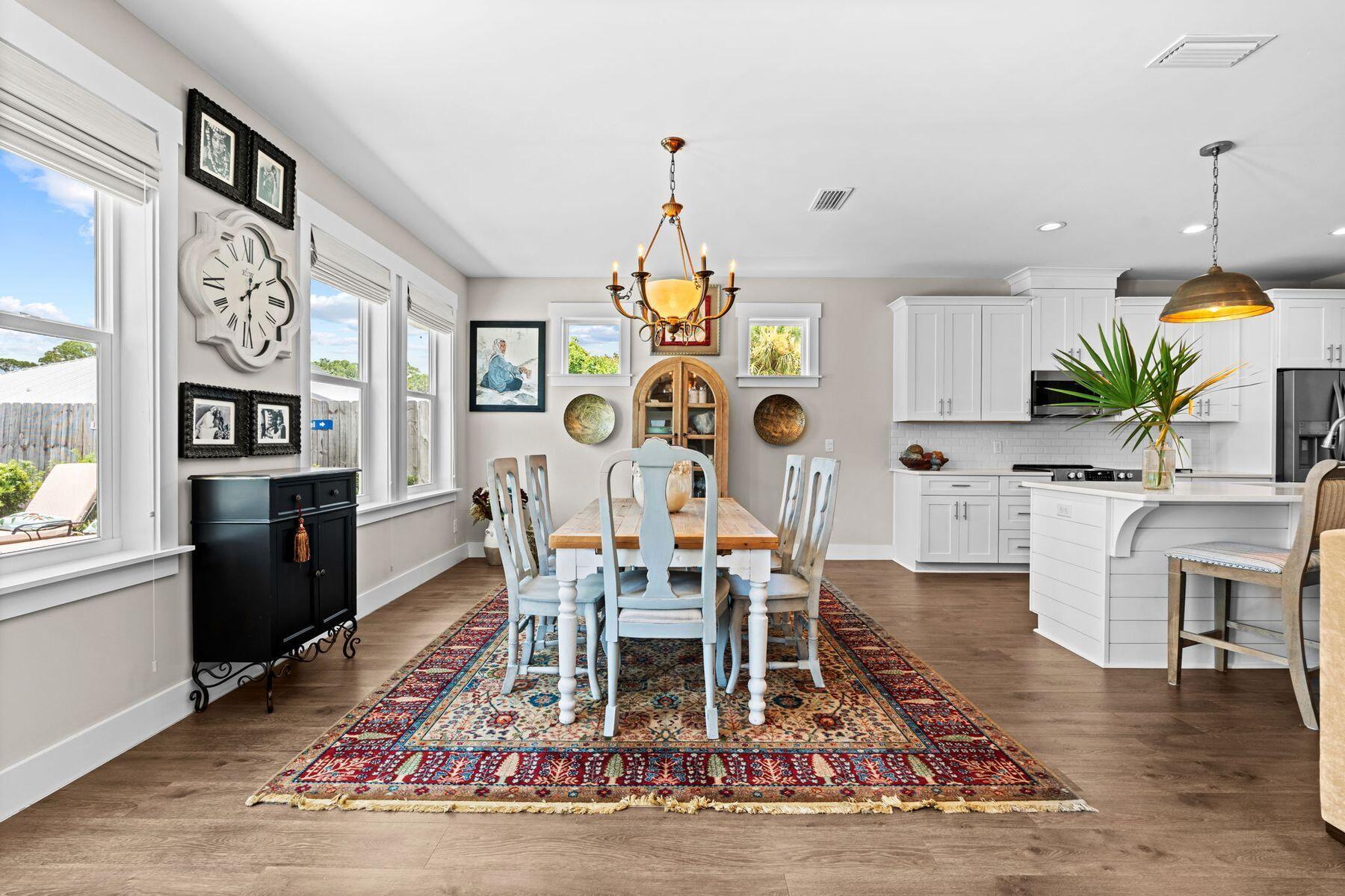RIVIERA BEACH - Residential