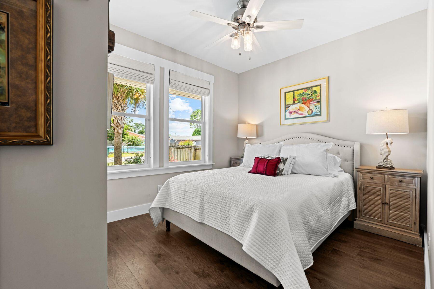 RIVIERA BEACH - Residential