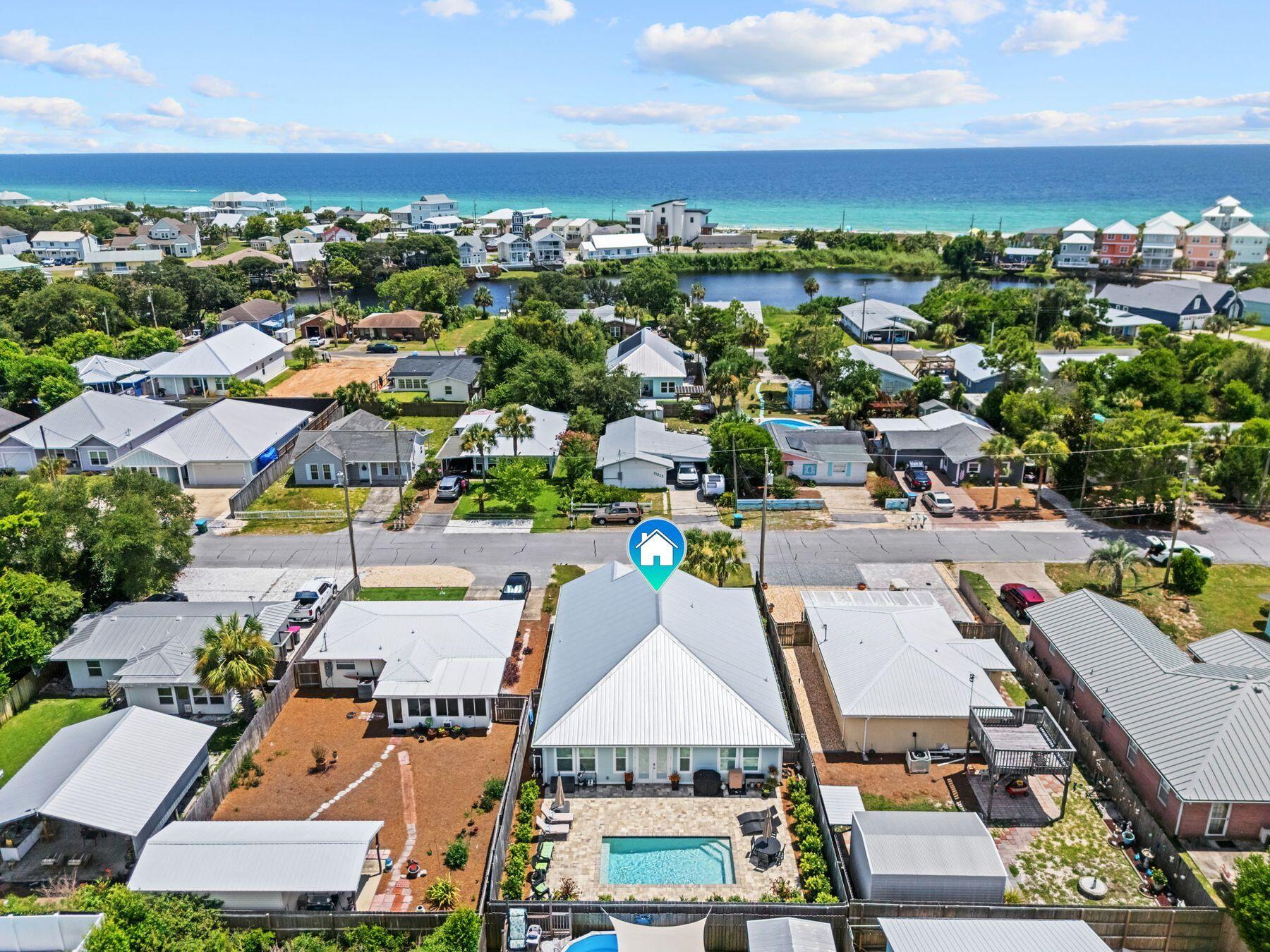 RIVIERA BEACH - Residential
