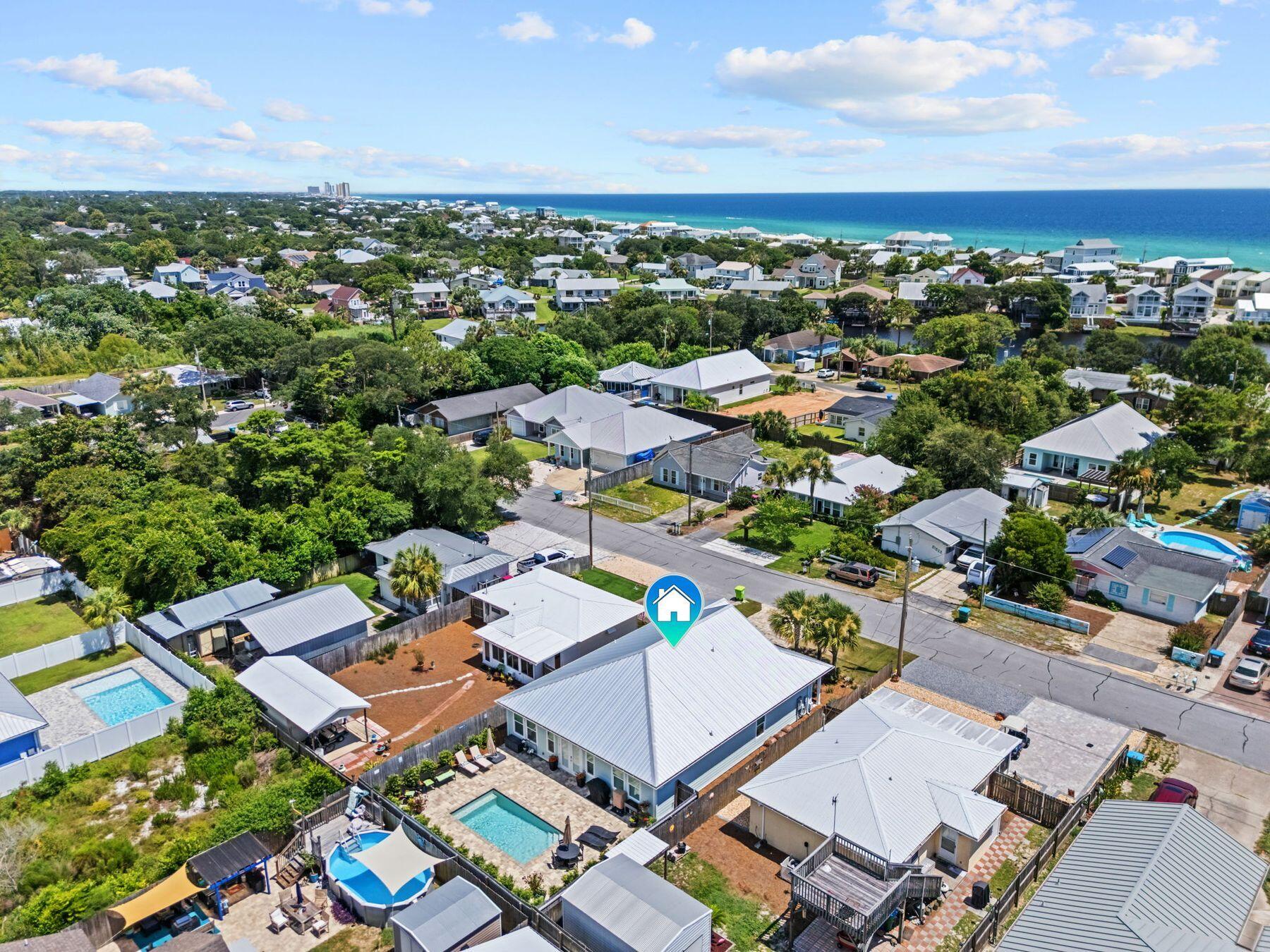 RIVIERA BEACH - Residential