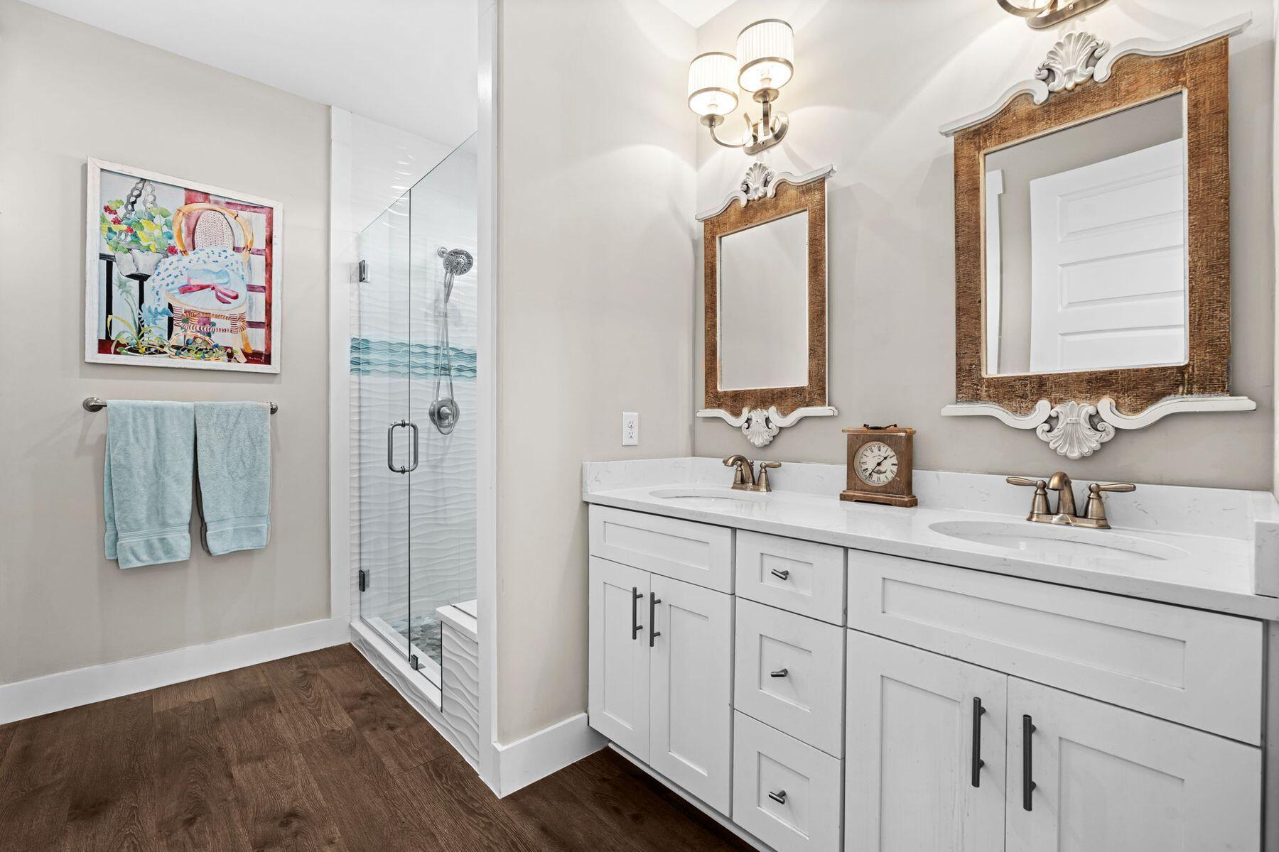RIVIERA BEACH - Residential