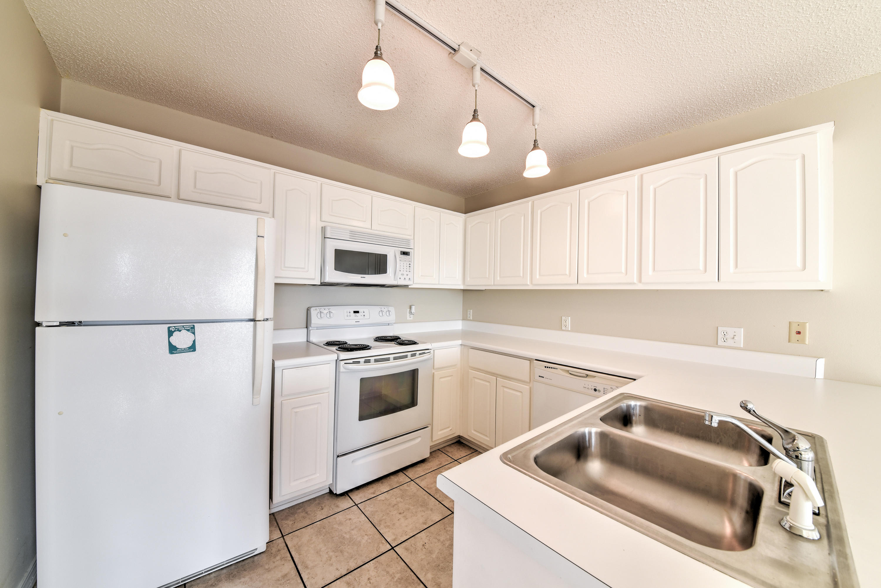 GULF ISLAND CONDOS - Residential