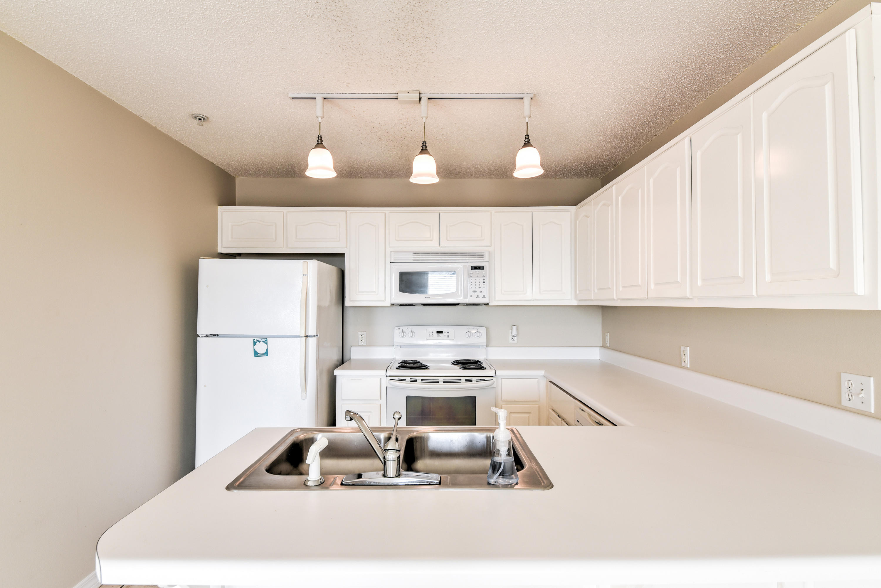 GULF ISLAND CONDOS - Residential