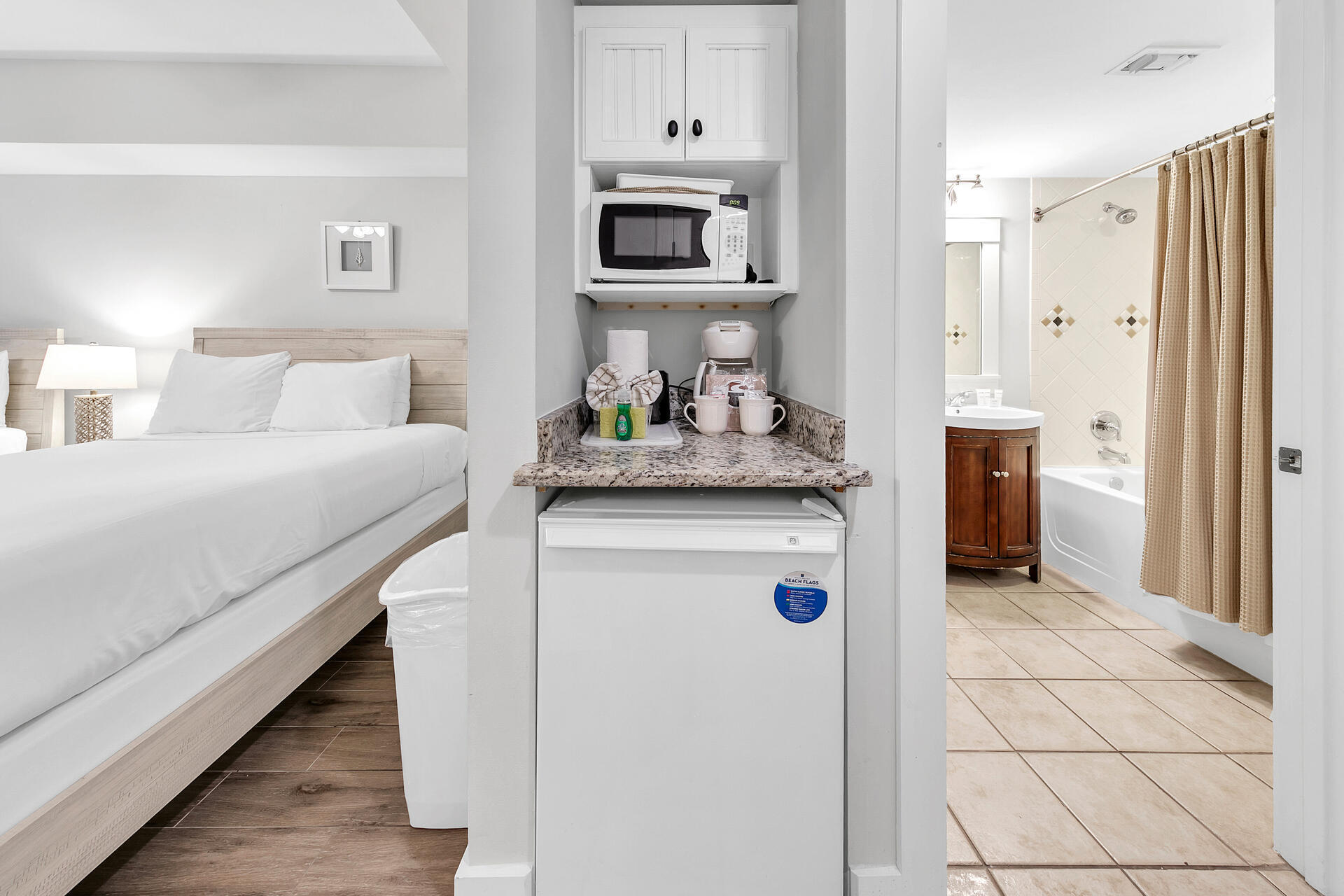 PILOT HOUSE - Residential