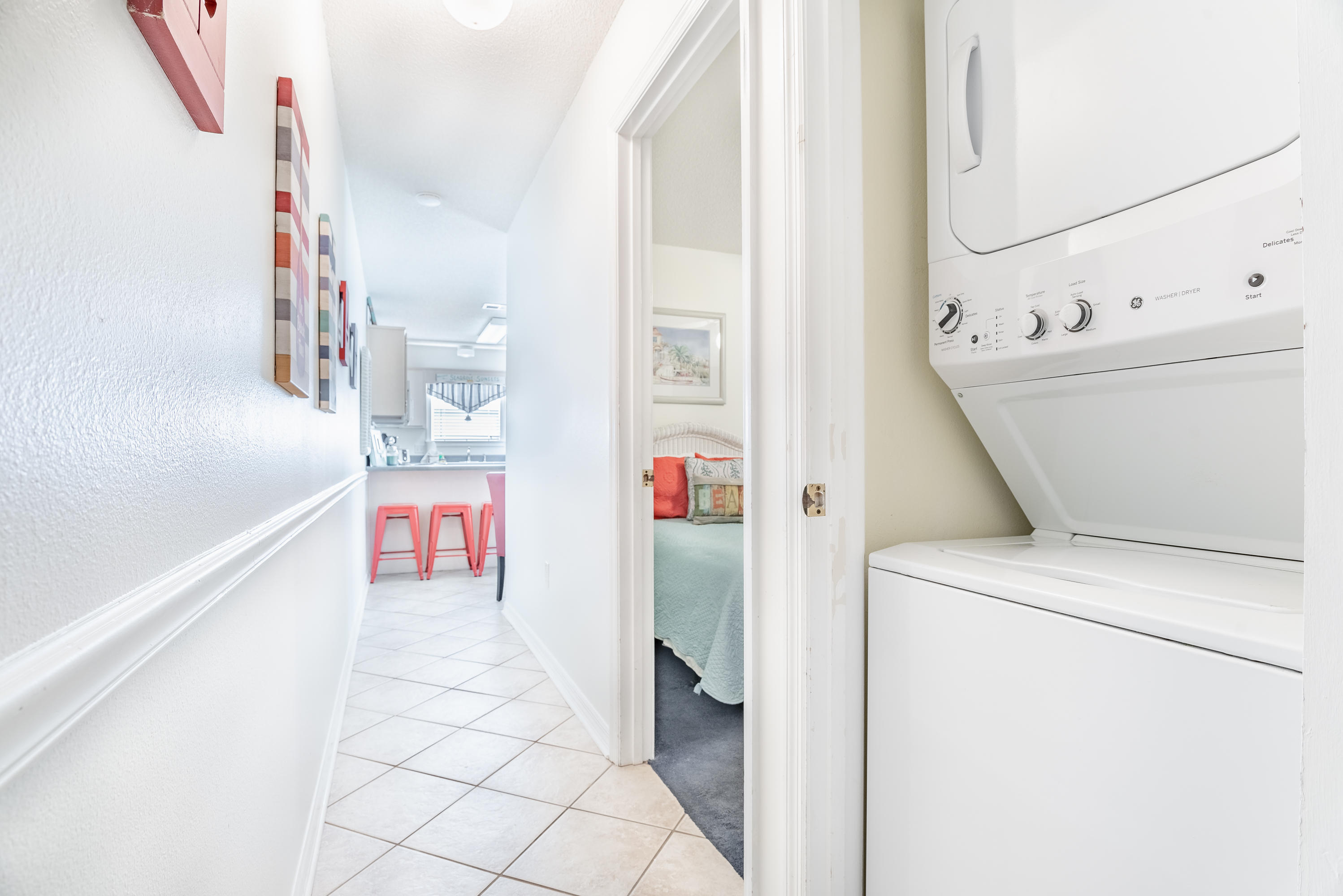 BEACHSIDE VILLAS - Residential