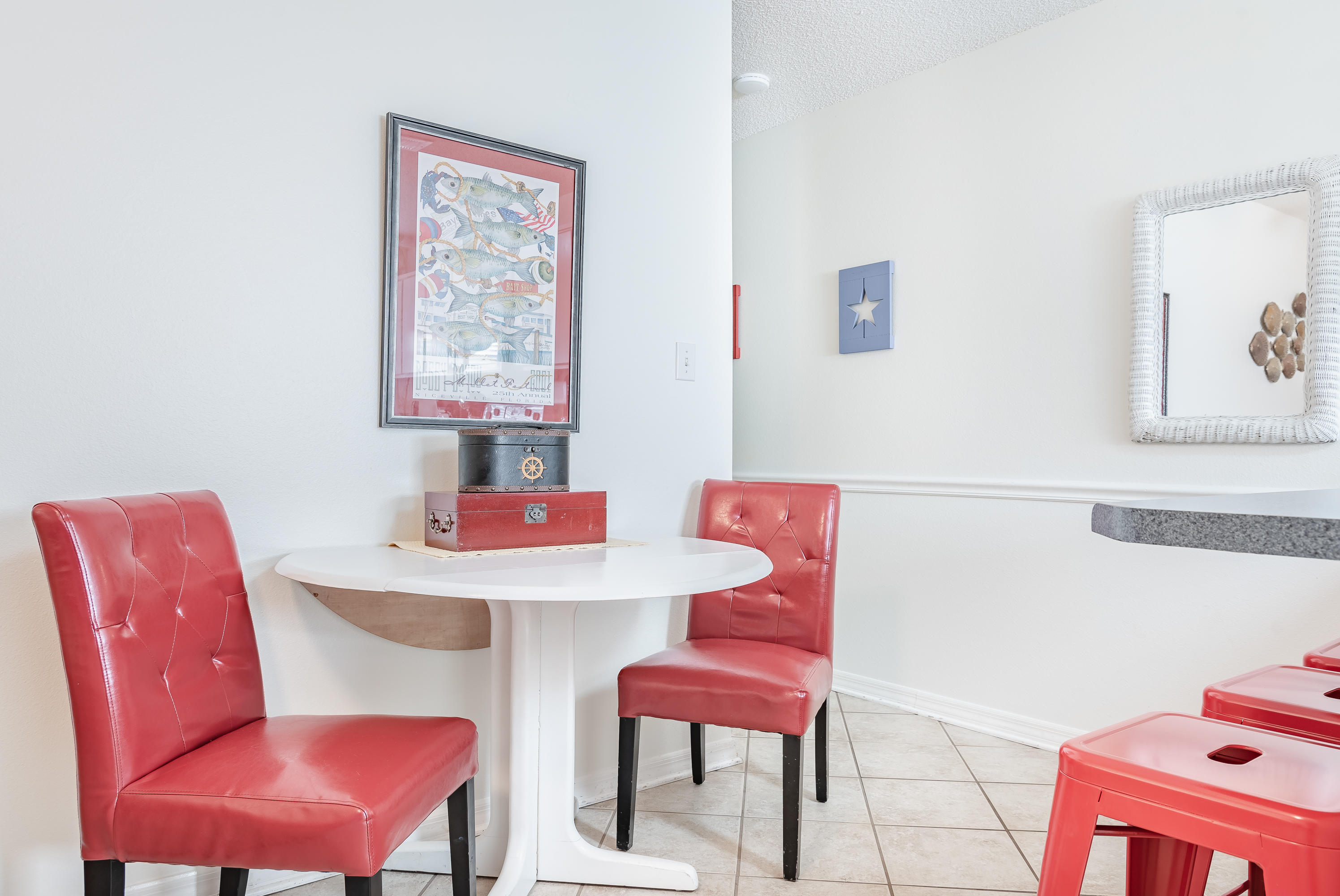 BEACHSIDE VILLAS - Residential