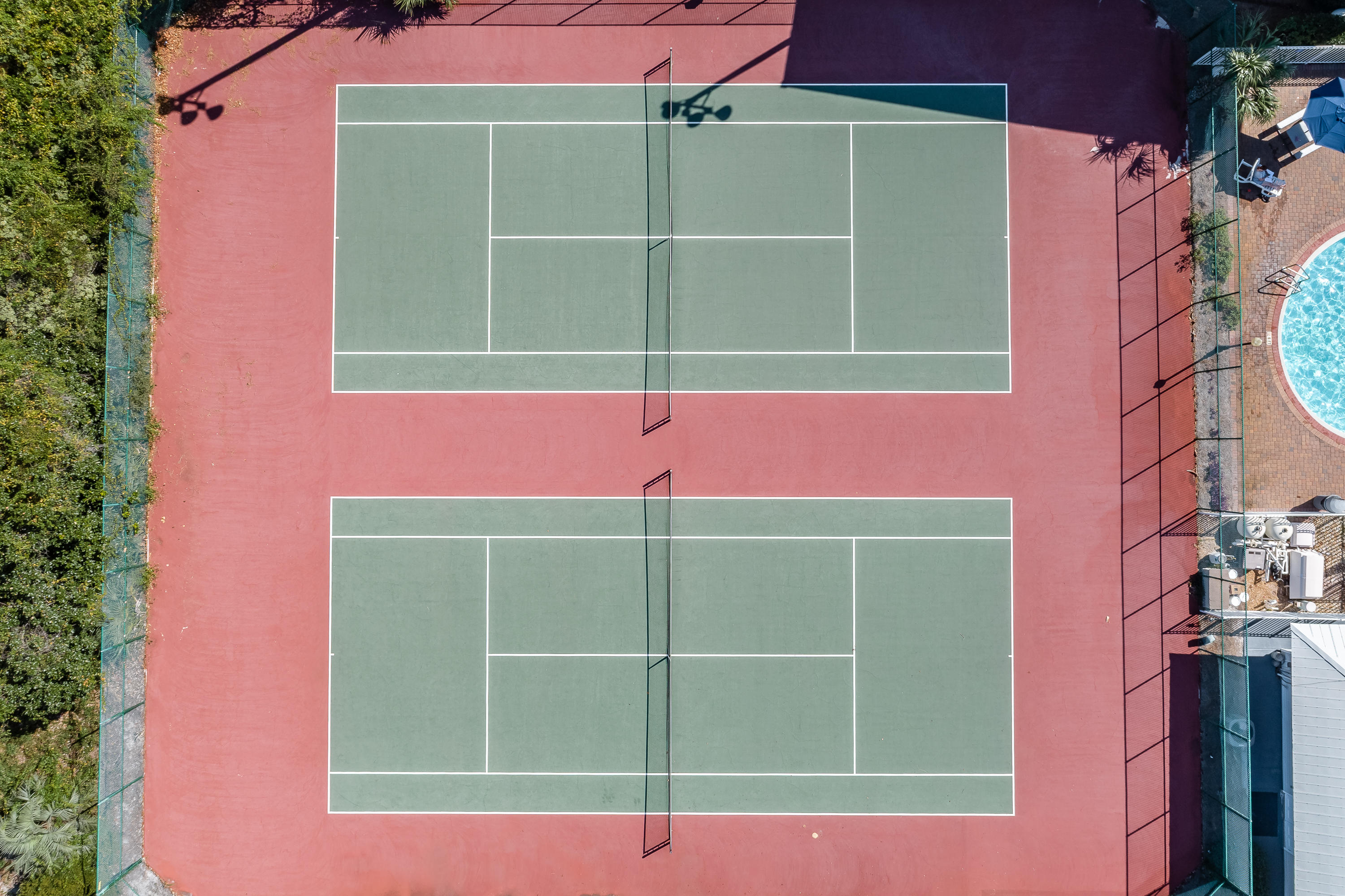 BEACHSIDE VILLAS - Residential