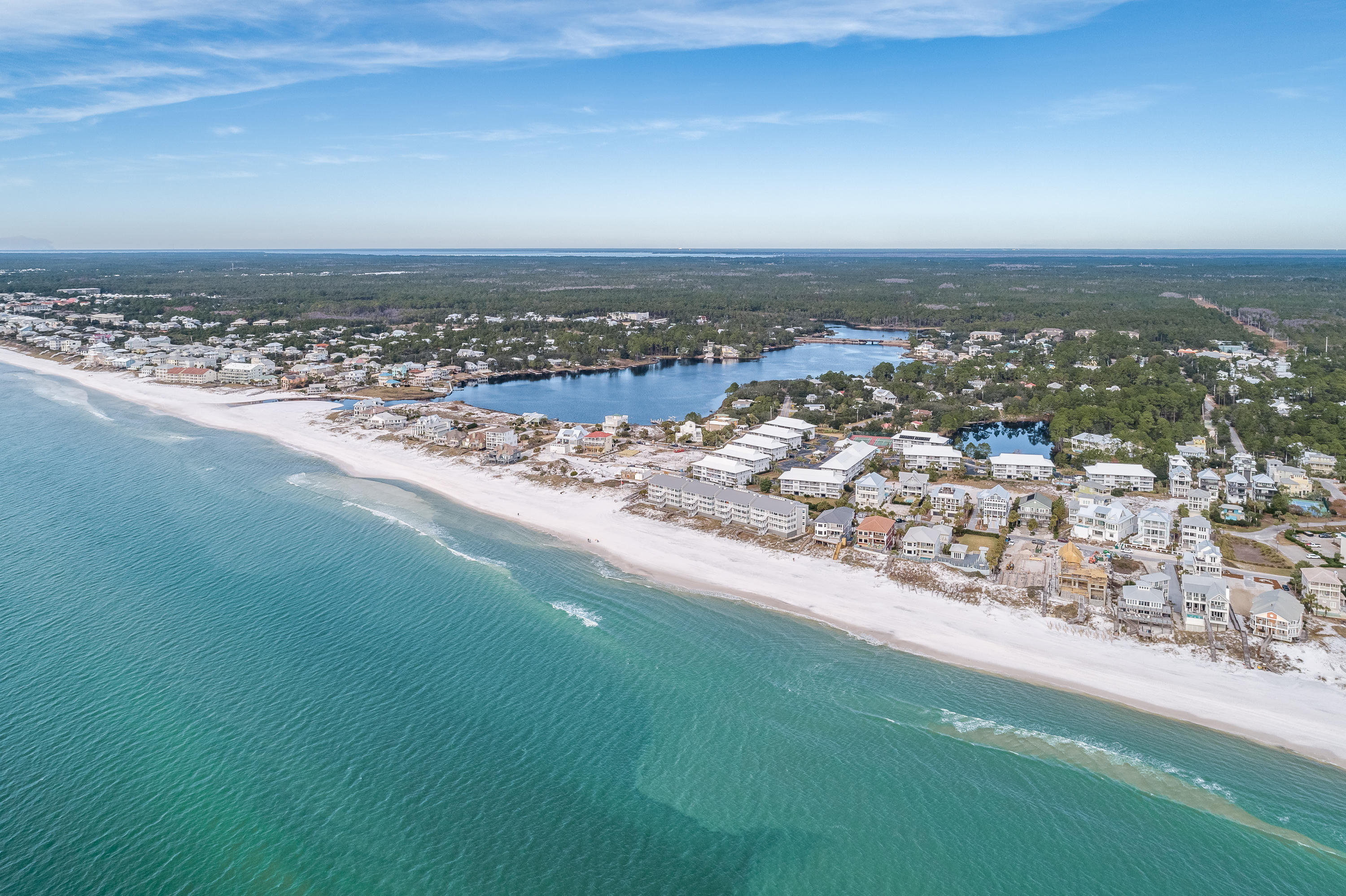 BEACHSIDE VILLAS - Residential