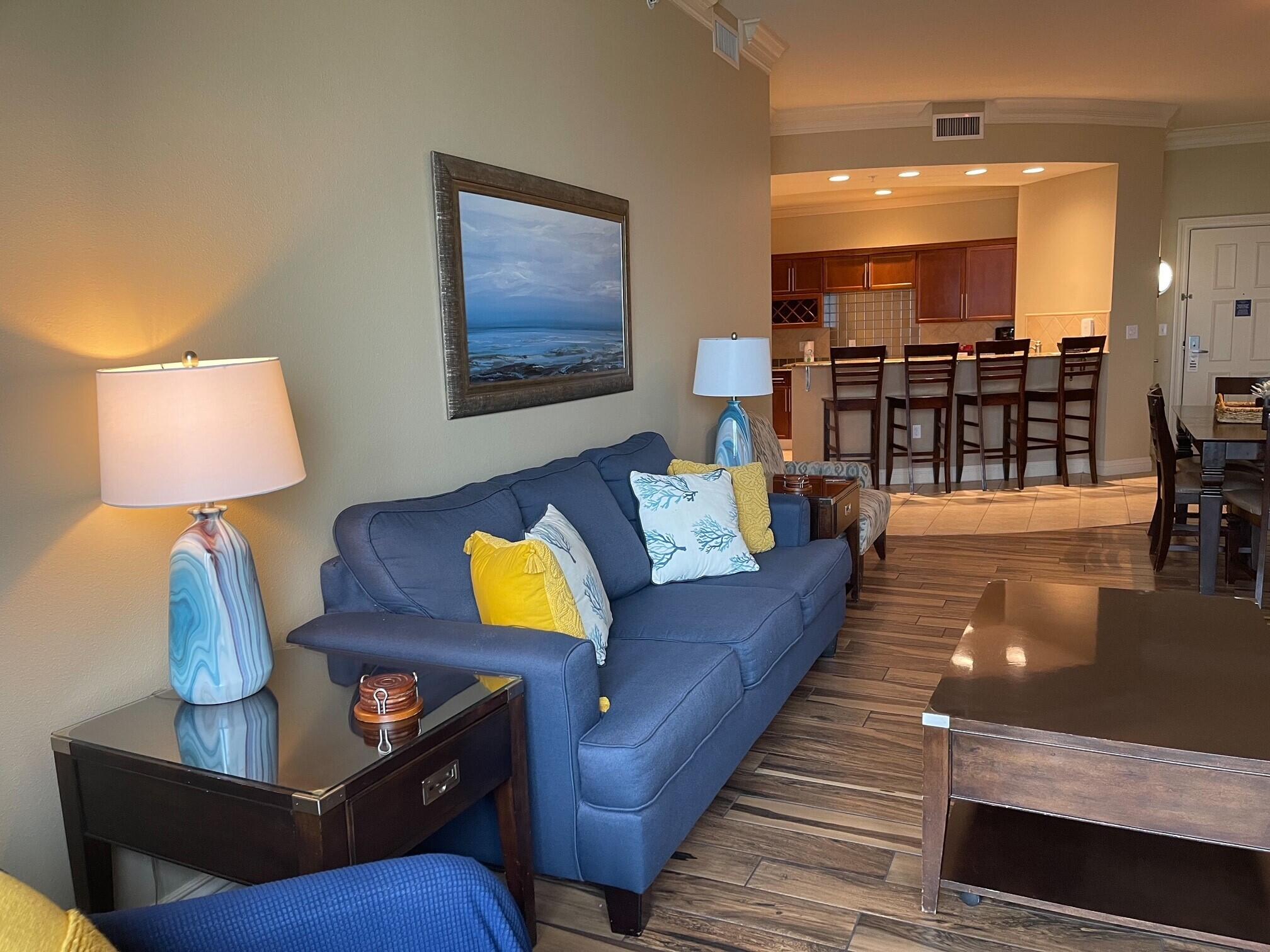 EMERALD GRANDE - Residential