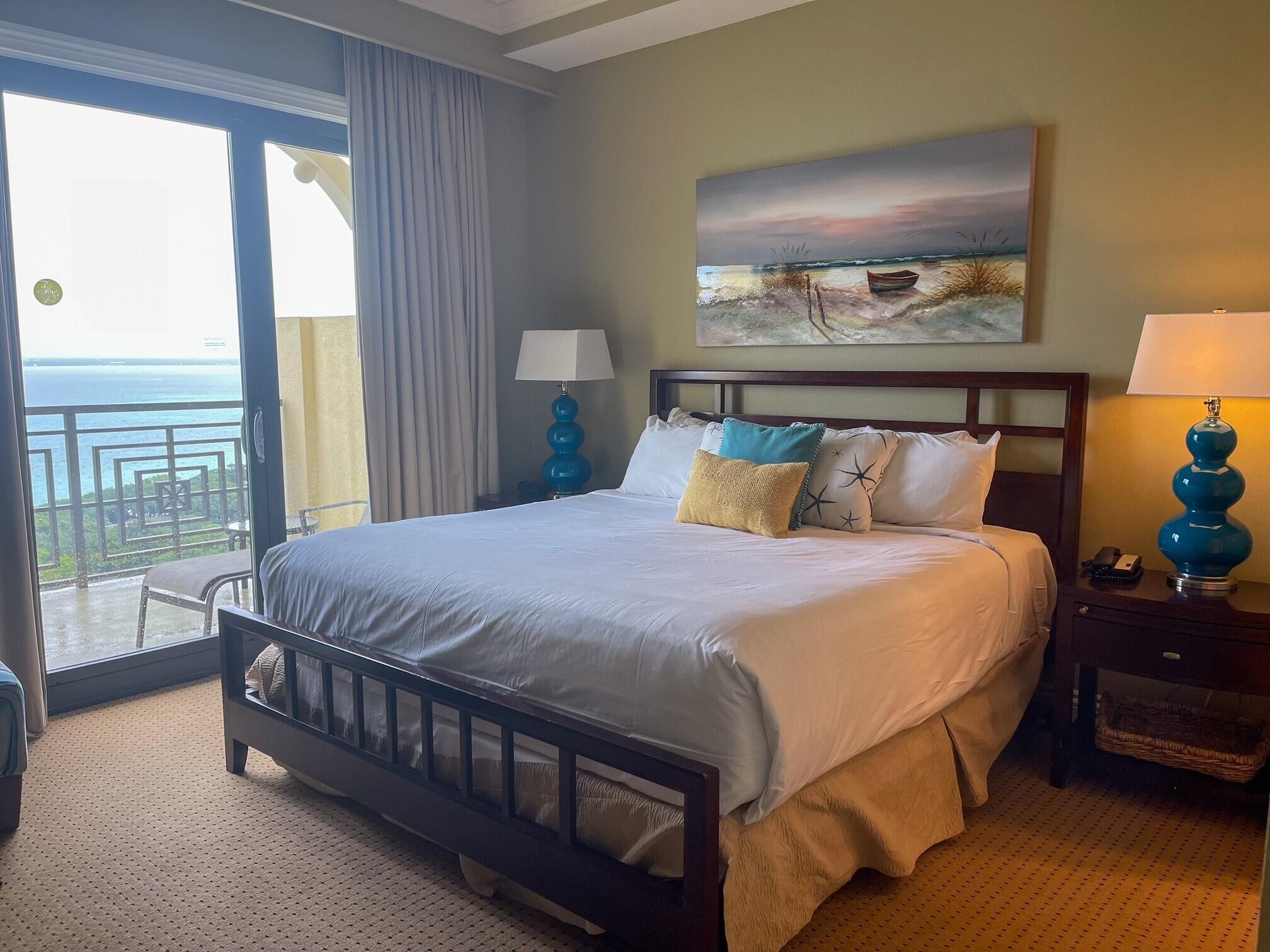 EMERALD GRANDE - Residential