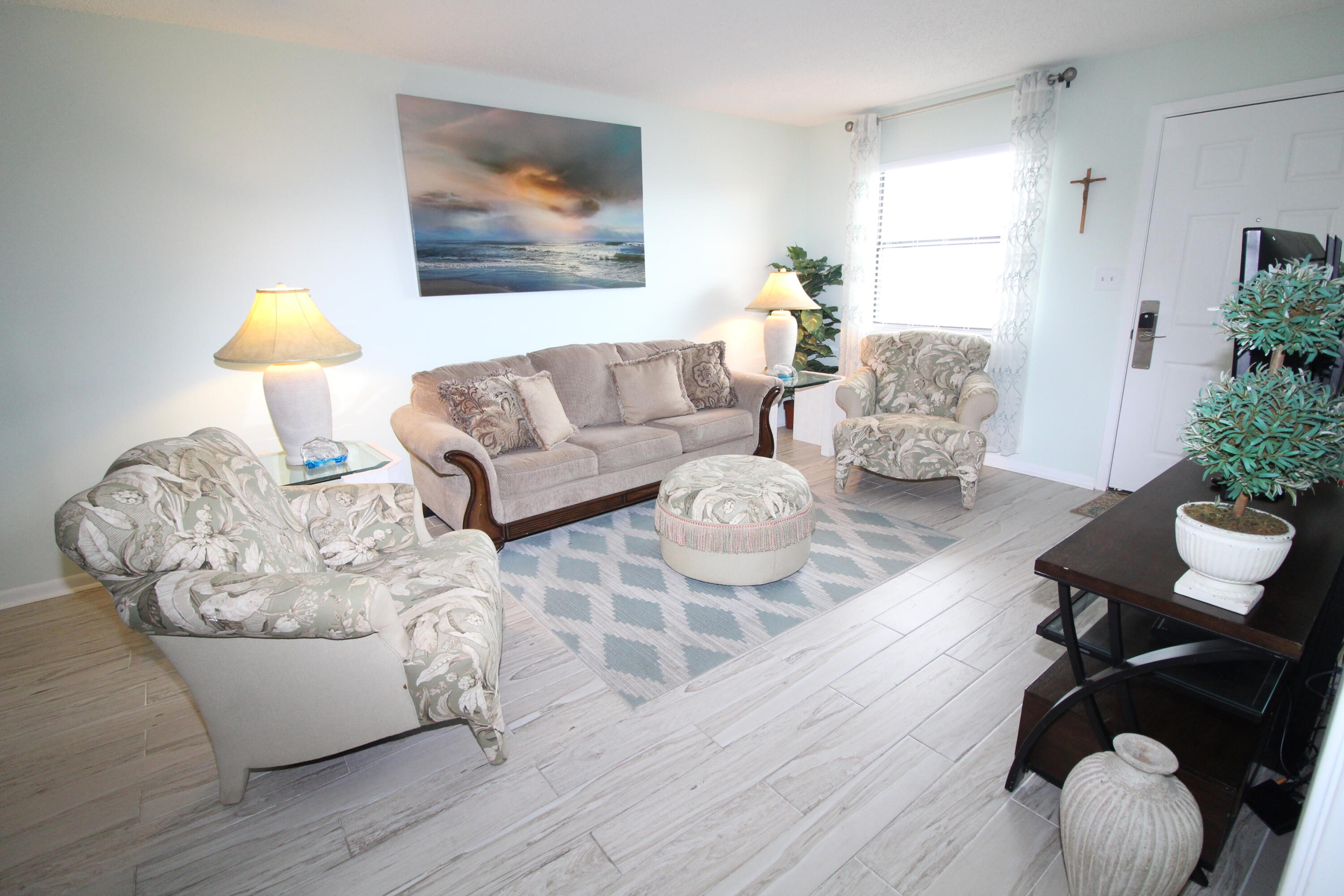 VENUS by The Sea - Residential