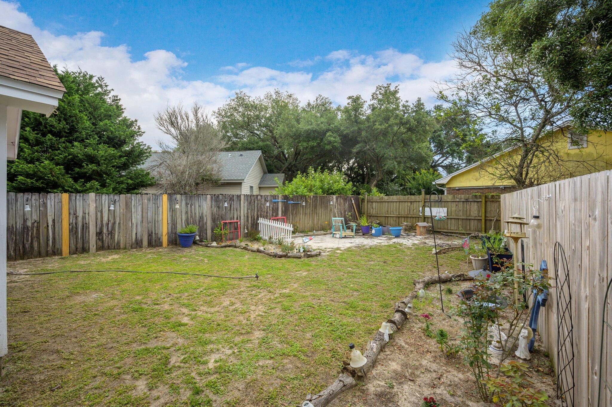 SANDPIPER VILLAGE - Residential