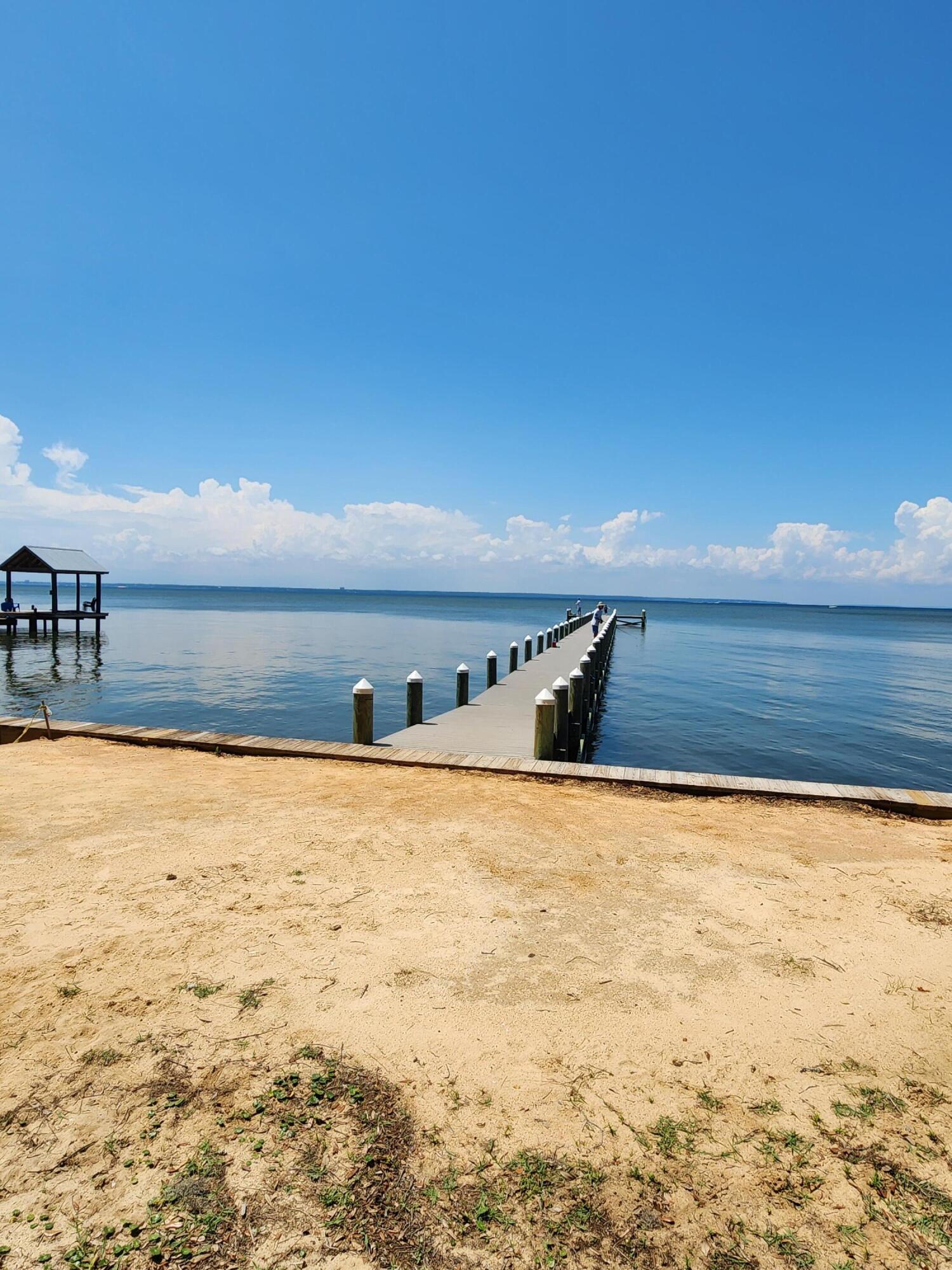 SANDPIPER VILLAGE - Residential