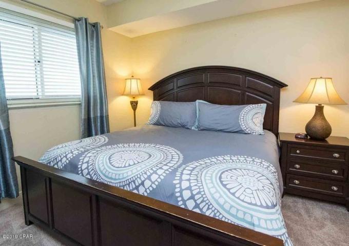 Sterling Breeze - Residential