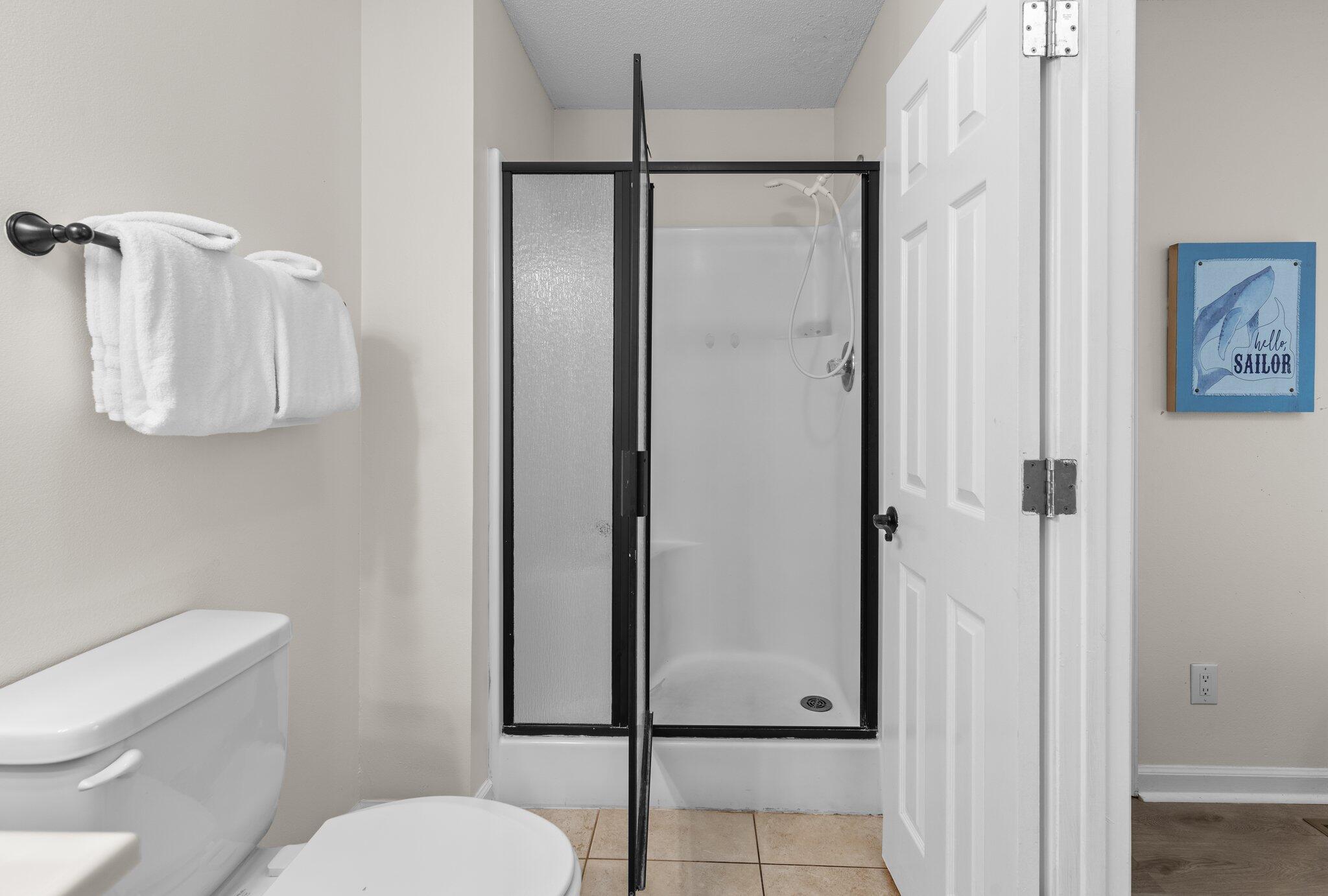 WOODLAND SHORES T/H PH 4 - Residential