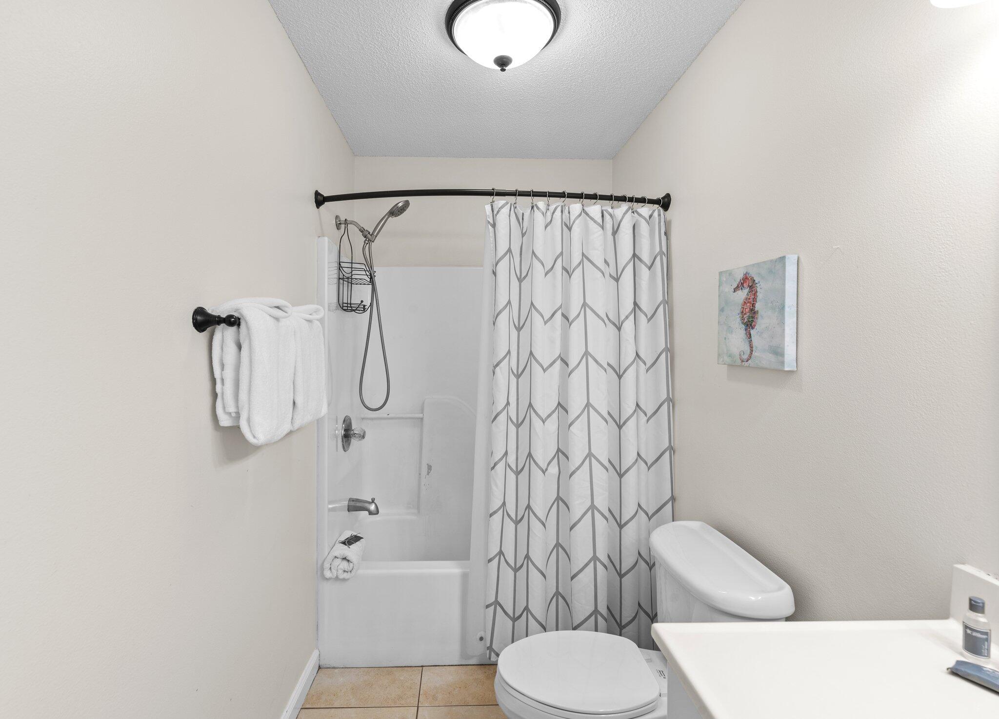 WOODLAND SHORES T/H PH 4 - Residential