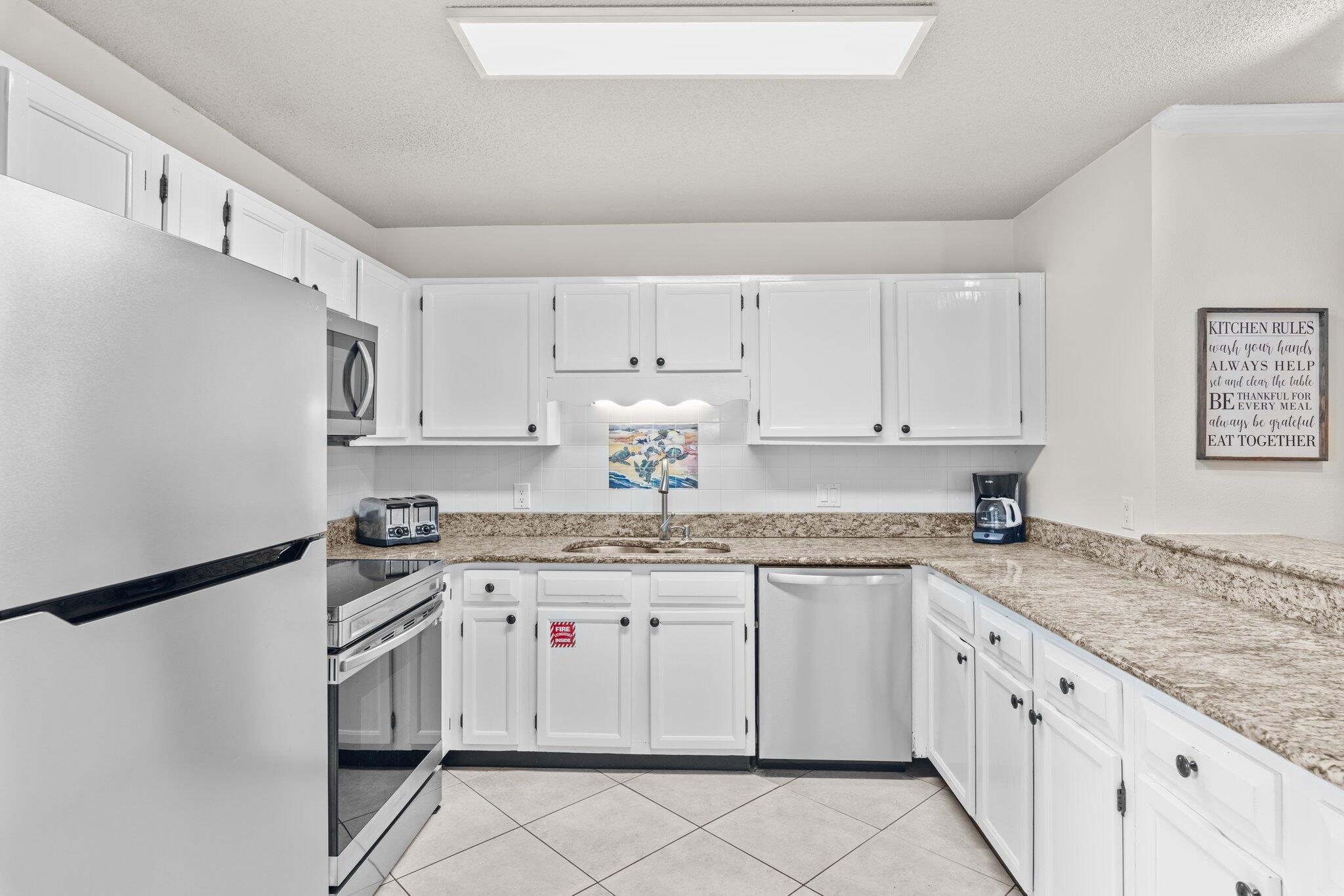 WOODLAND SHORES T/H PH 4 - Residential