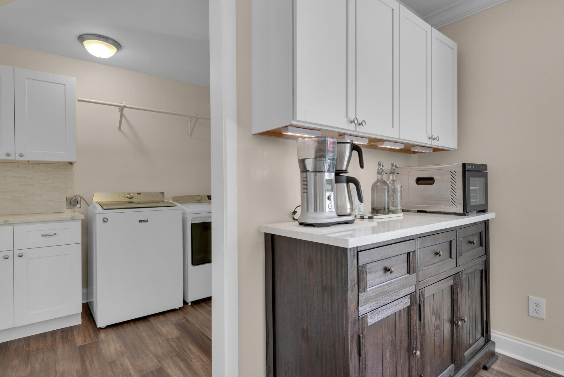 ROCKY BAYOU COUNTRY CLUB ESTATES 1 - Residential