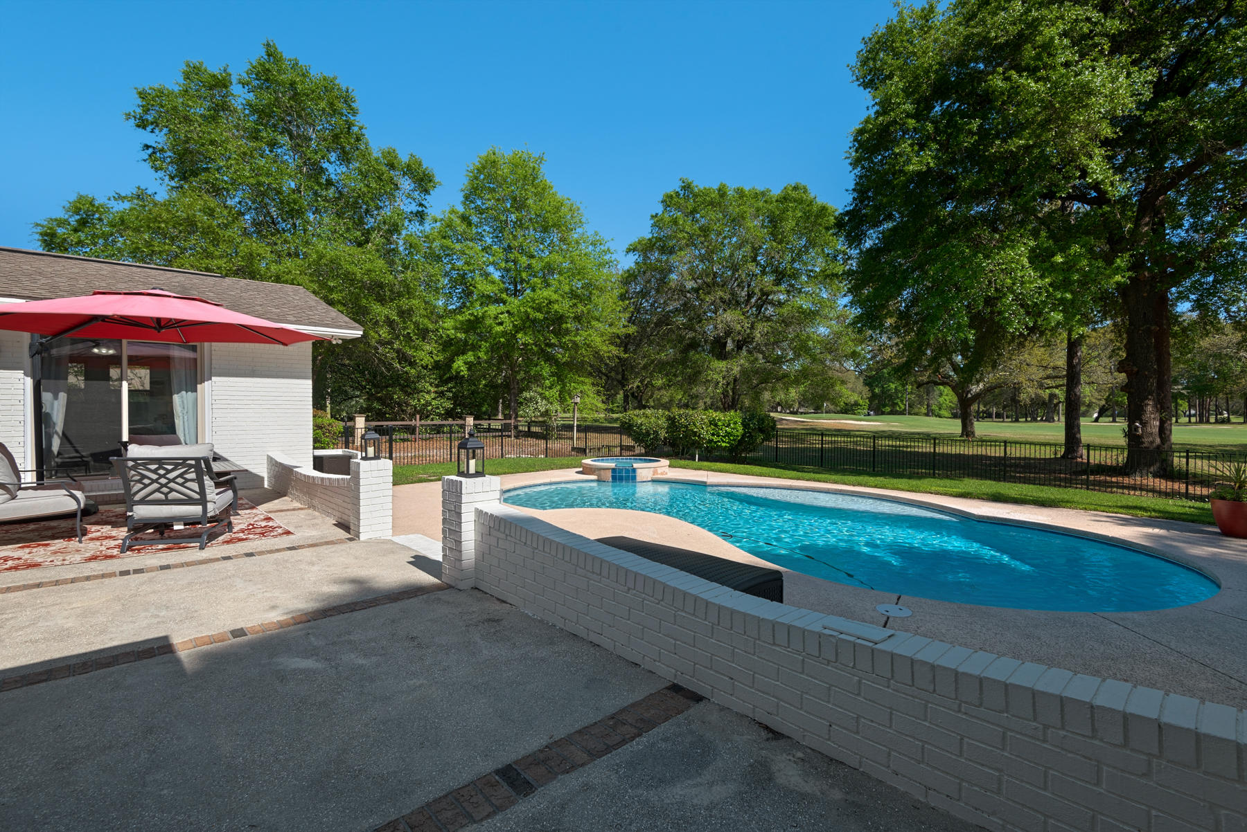 ROCKY BAYOU COUNTRY CLUB ESTATES 1 - Residential