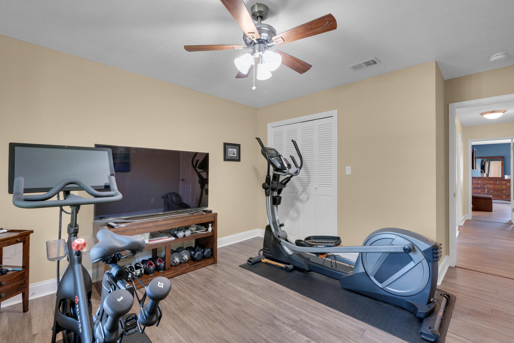 ROCKY BAYOU COUNTRY CLUB ESTATES 1 - Residential