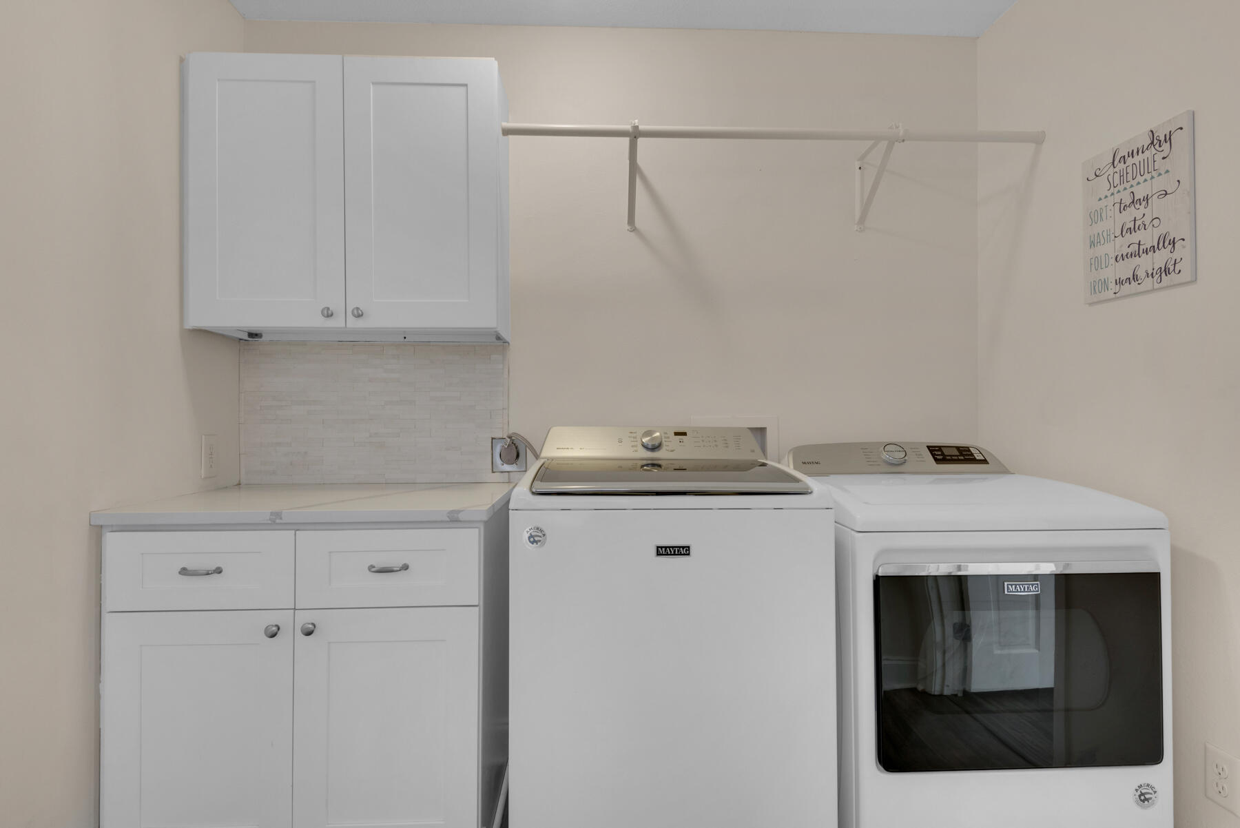 ROCKY BAYOU COUNTRY CLUB ESTATES 1 - Residential