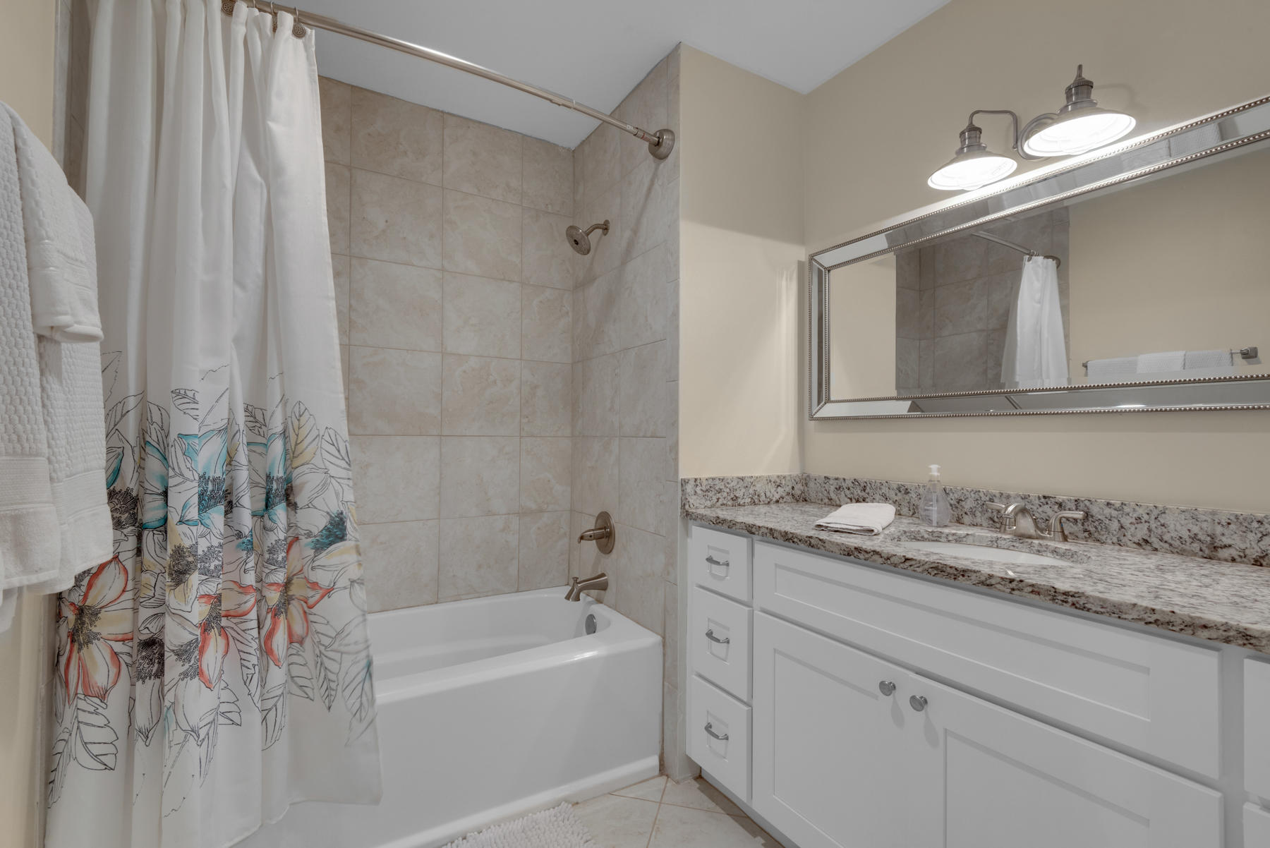 ROCKY BAYOU COUNTRY CLUB ESTATES 1 - Residential