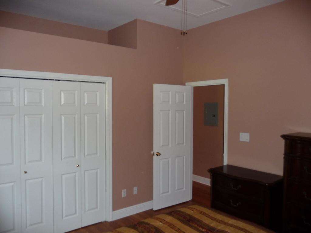 VILLA TASSO TOWN OF - Residential