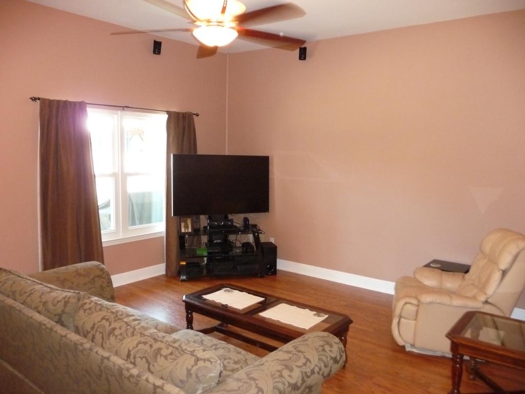 VILLA TASSO TOWN OF - Residential