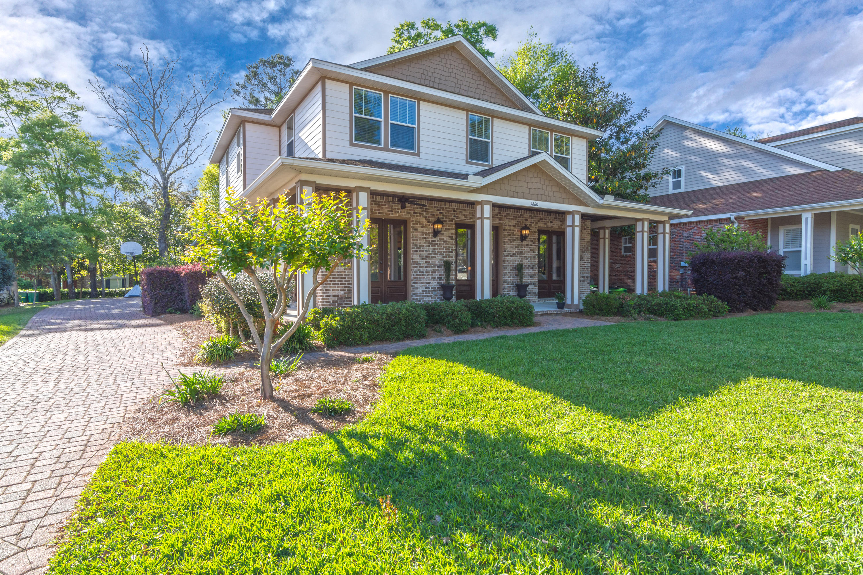 PARISH AT BLUEWATER POINT - Residential