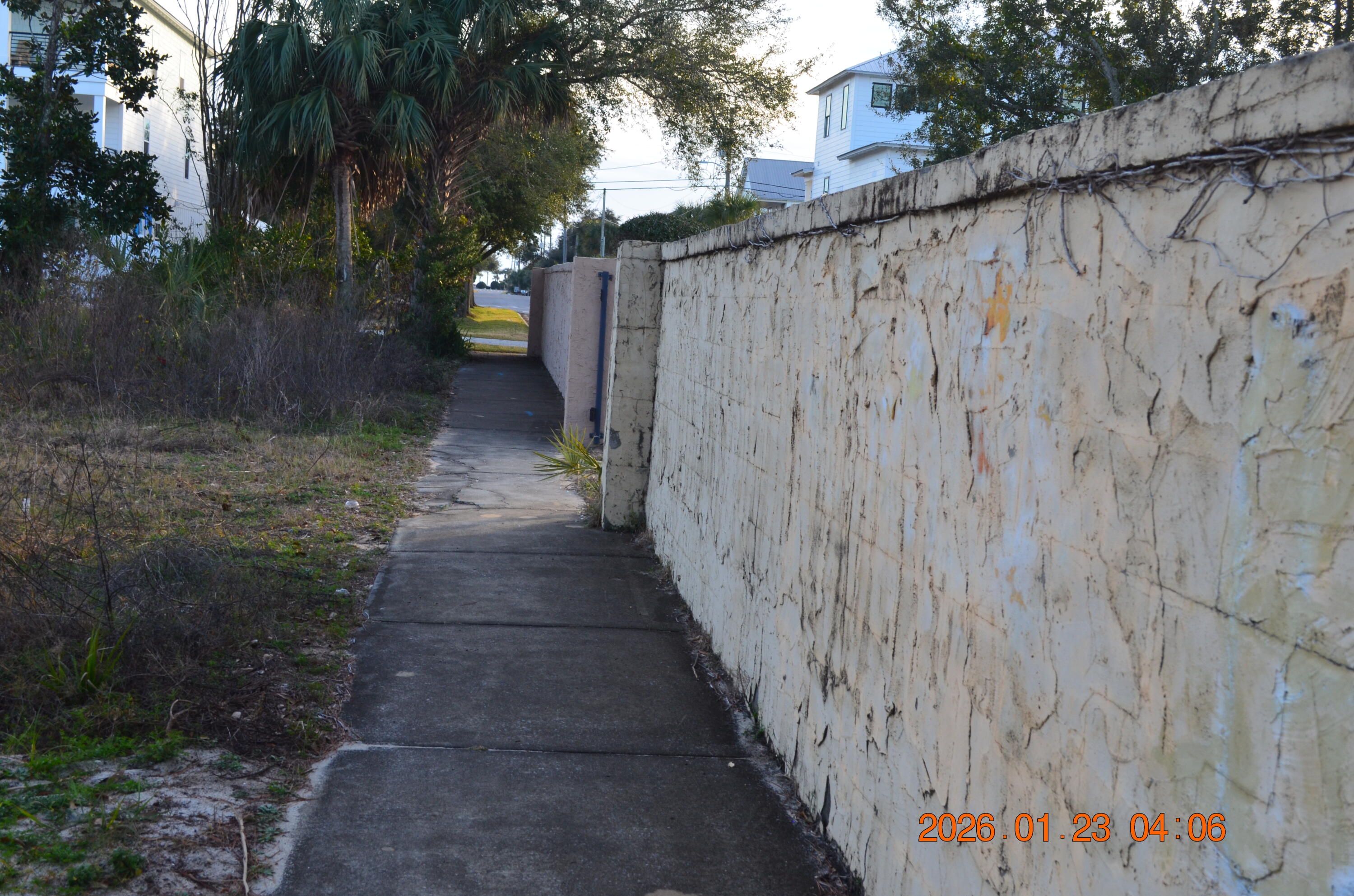 EMERALD BREEZE ESTATES - Residential