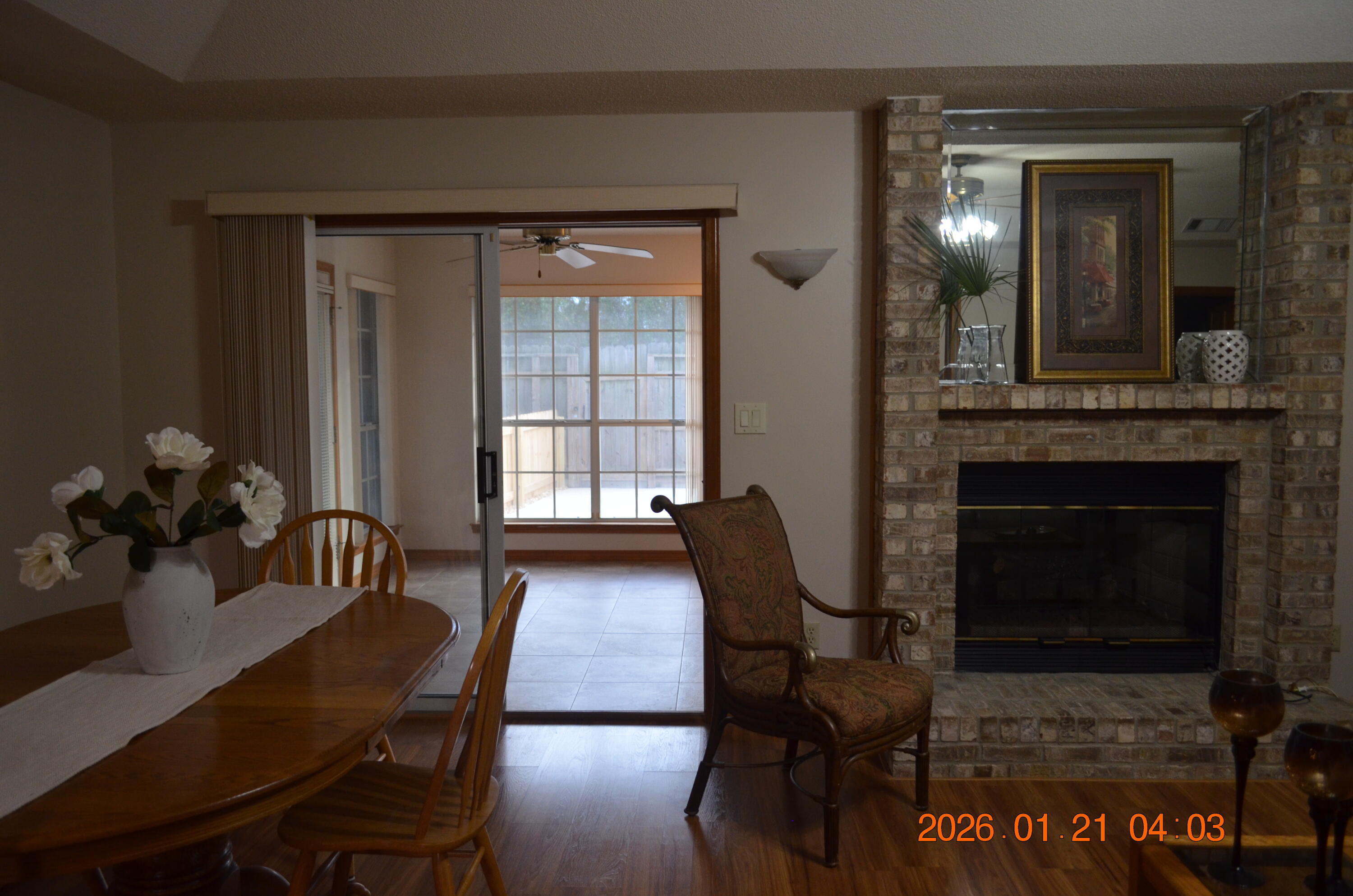 EMERALD BREEZE ESTATES - Residential