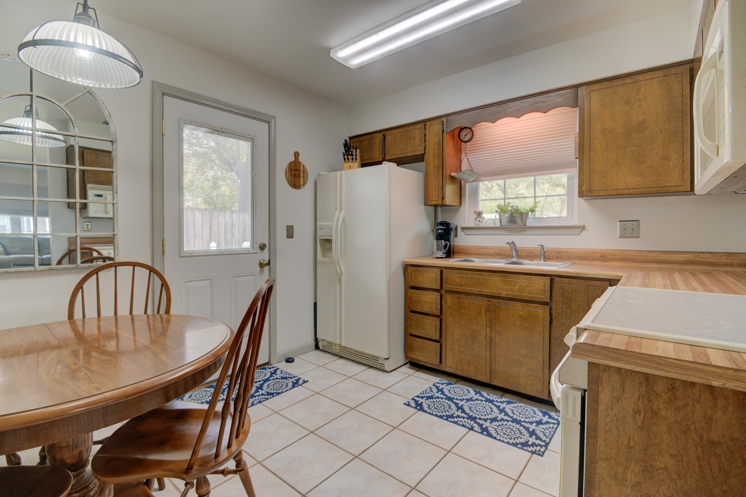 CANDLEWOOD VILLAGE - Residential