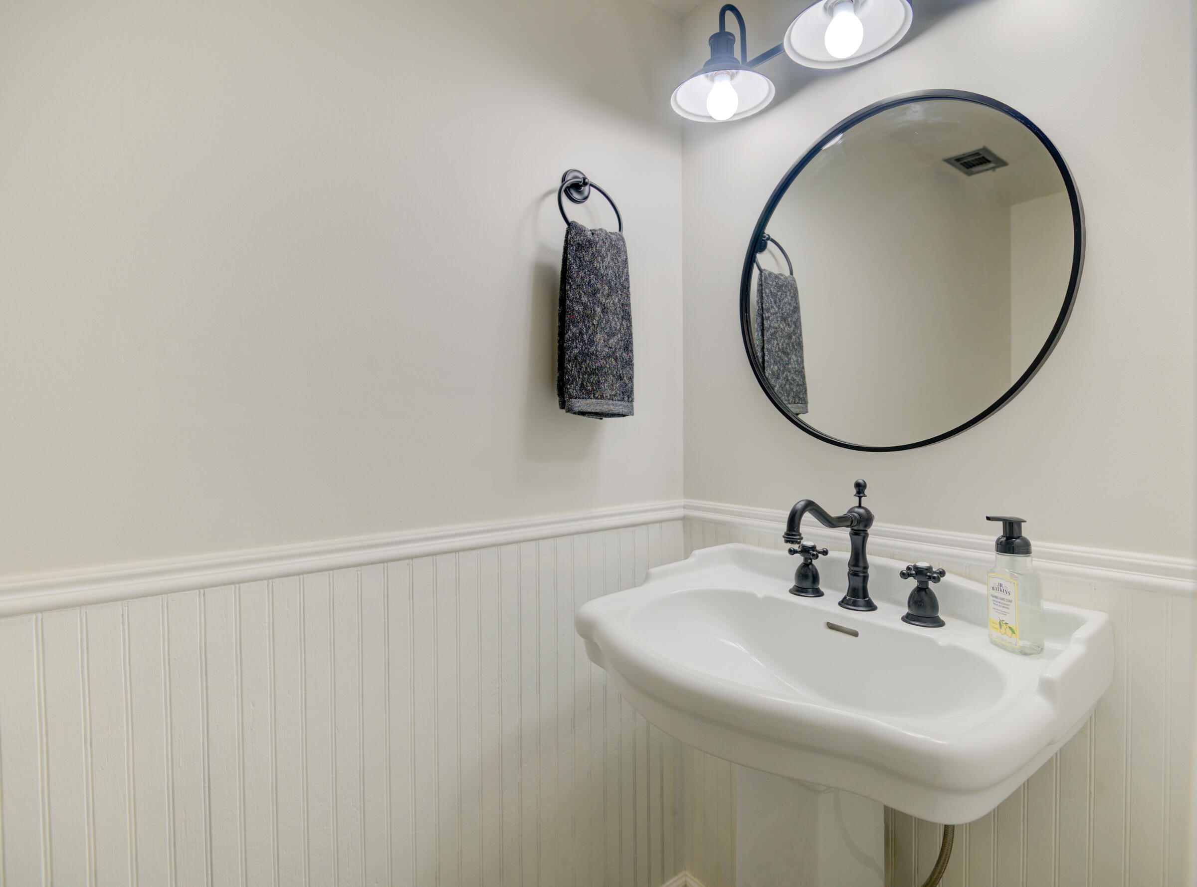 CANDLEWOOD VILLAGE - Residential