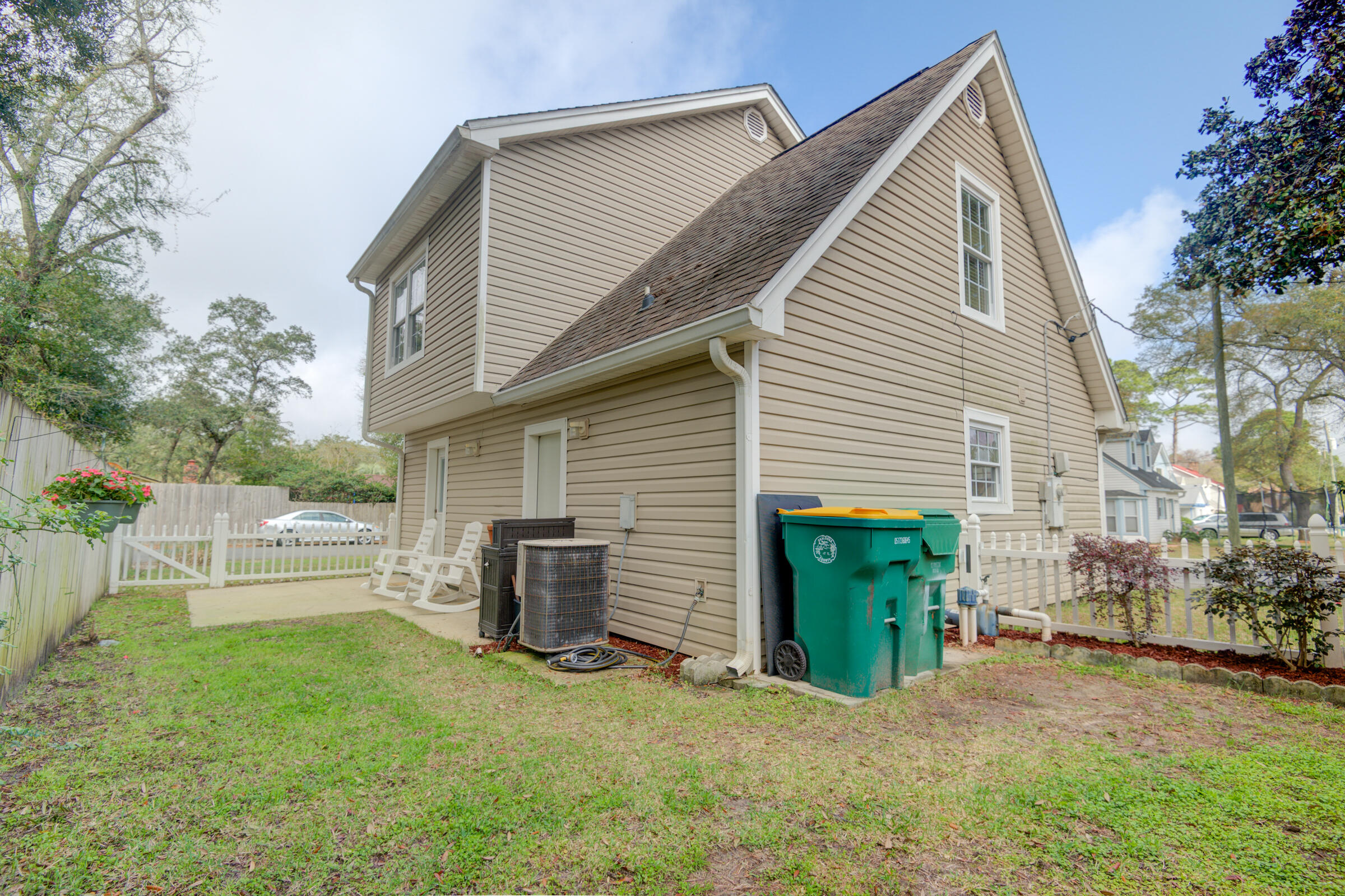 CANDLEWOOD VILLAGE - Residential