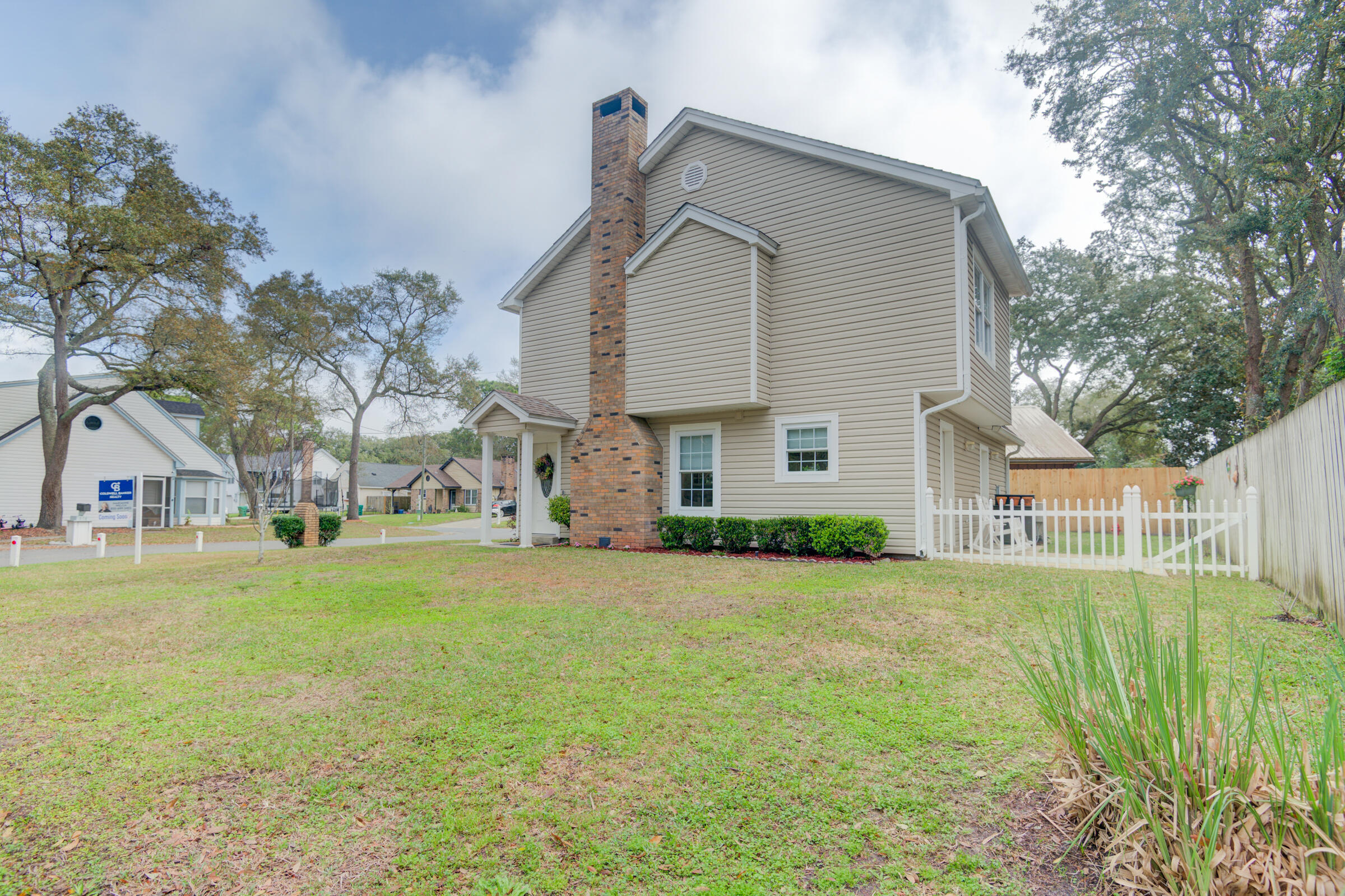 CANDLEWOOD VILLAGE - Residential