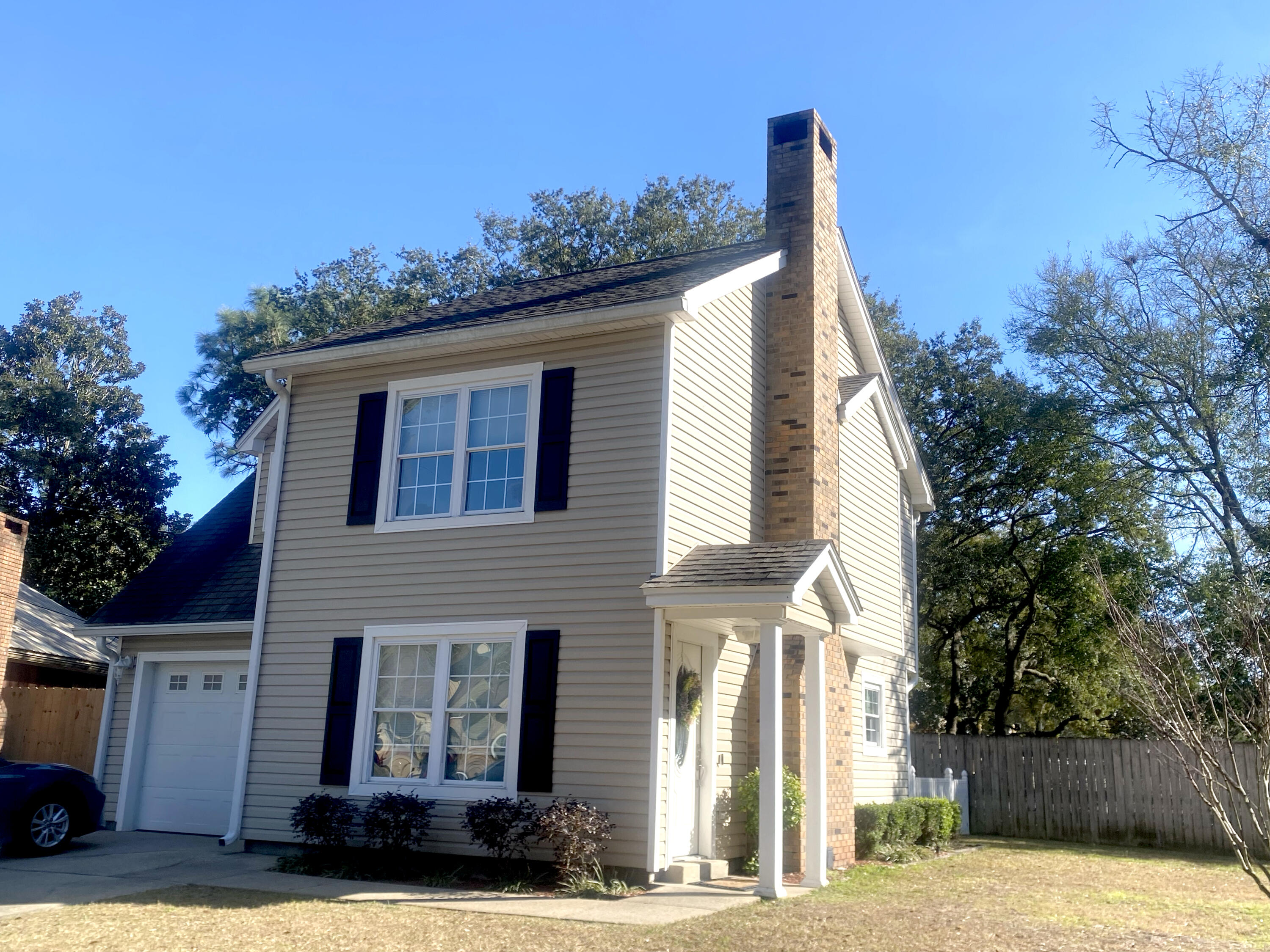 CANDLEWOOD VILLAGE - Residential