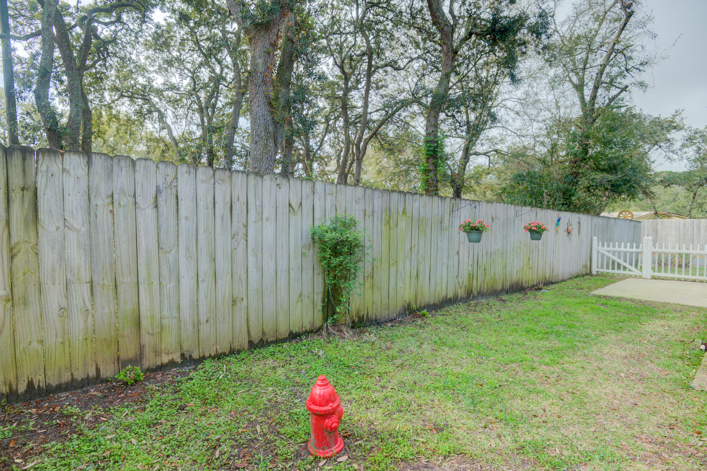 CANDLEWOOD VILLAGE - Residential