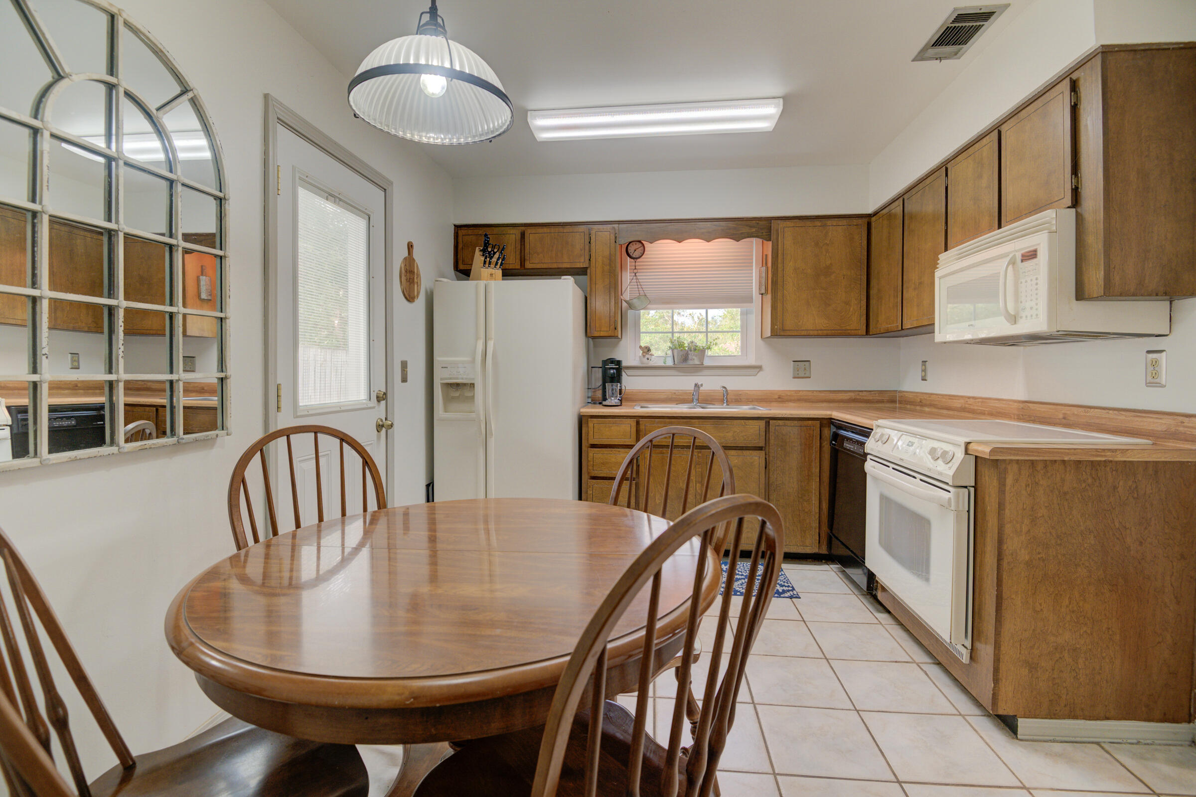 CANDLEWOOD VILLAGE - Residential