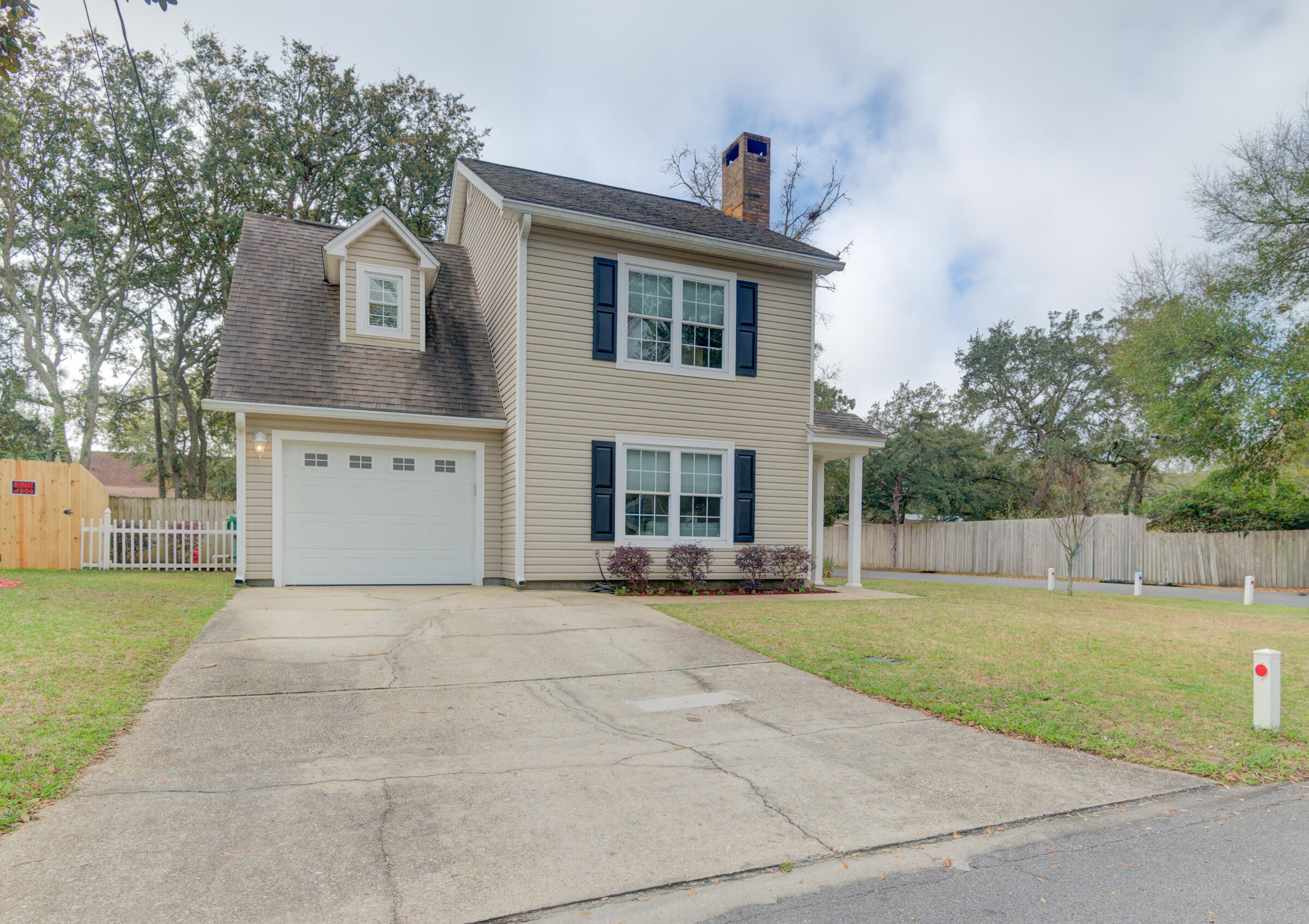 CANDLEWOOD VILLAGE - Residential