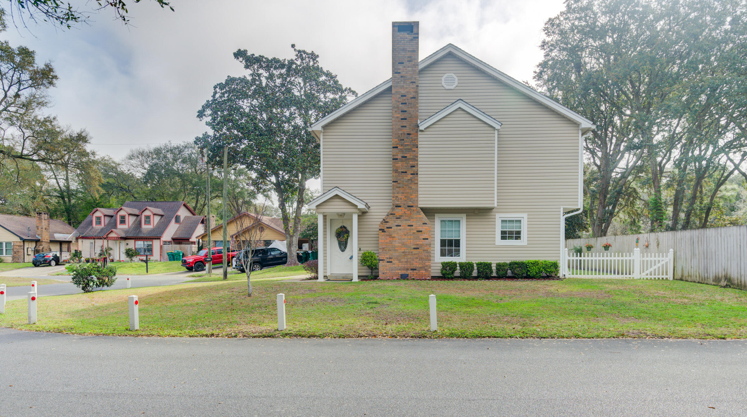 CANDLEWOOD VILLAGE - Residential