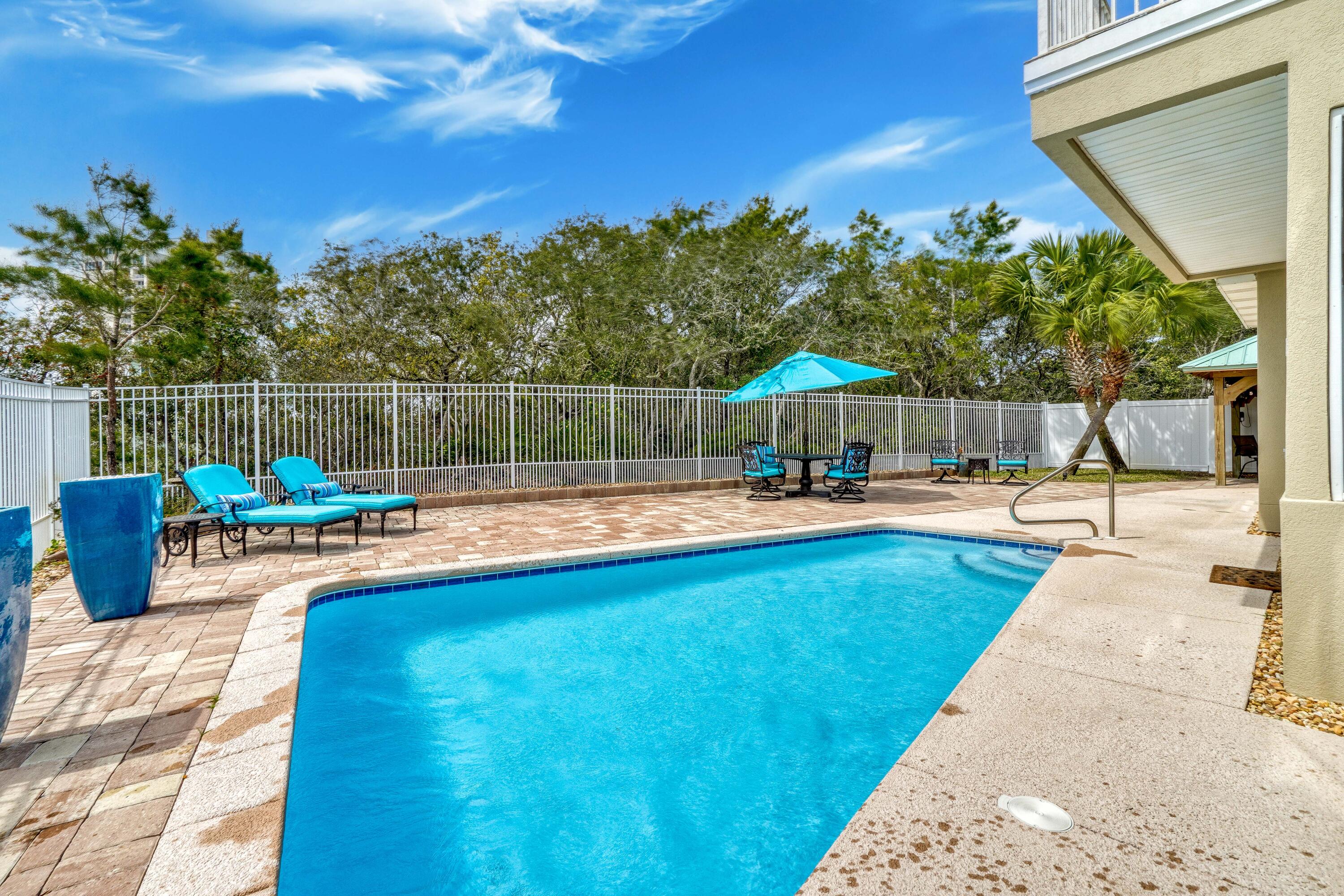 GULF PINES - Residential