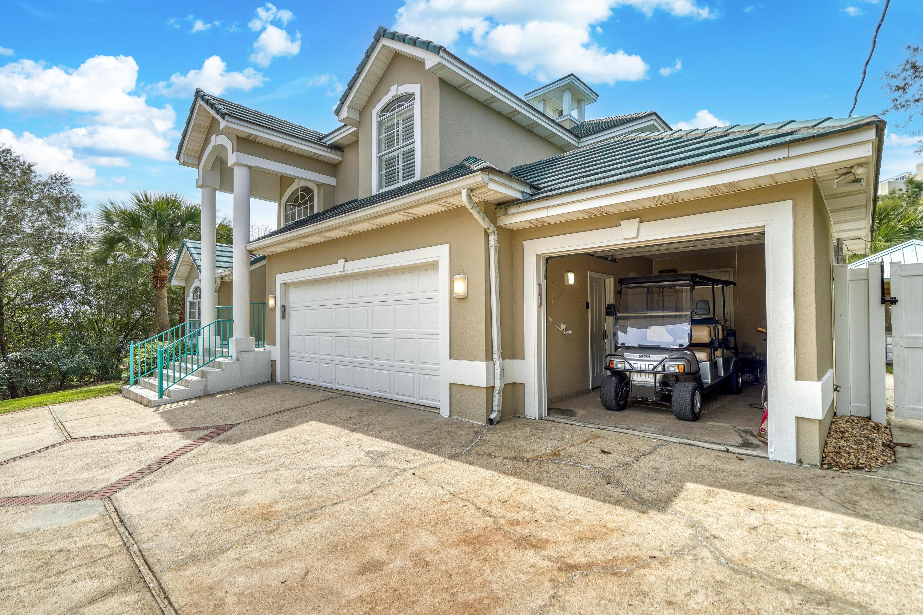 GULF PINES - Residential