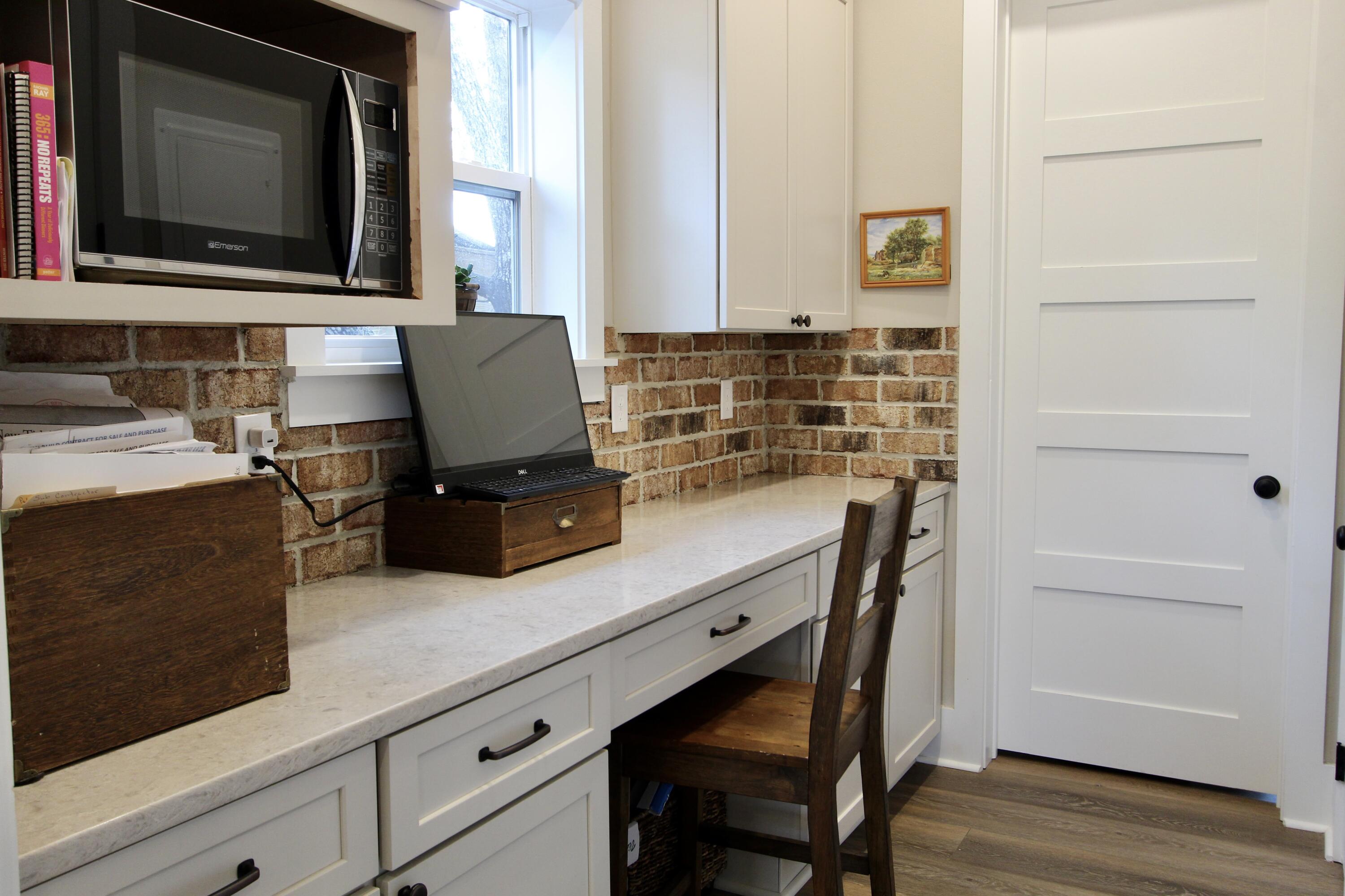 MCLEANS UNRECORDED - Residential