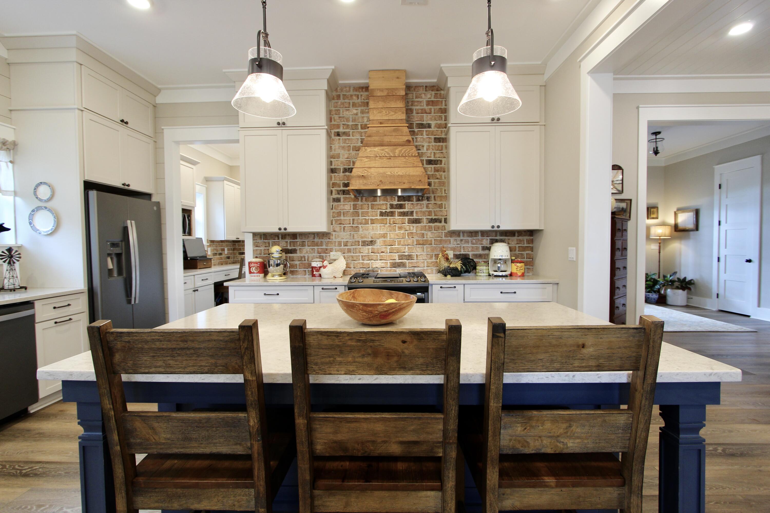 MCLEANS UNRECORDED - Residential