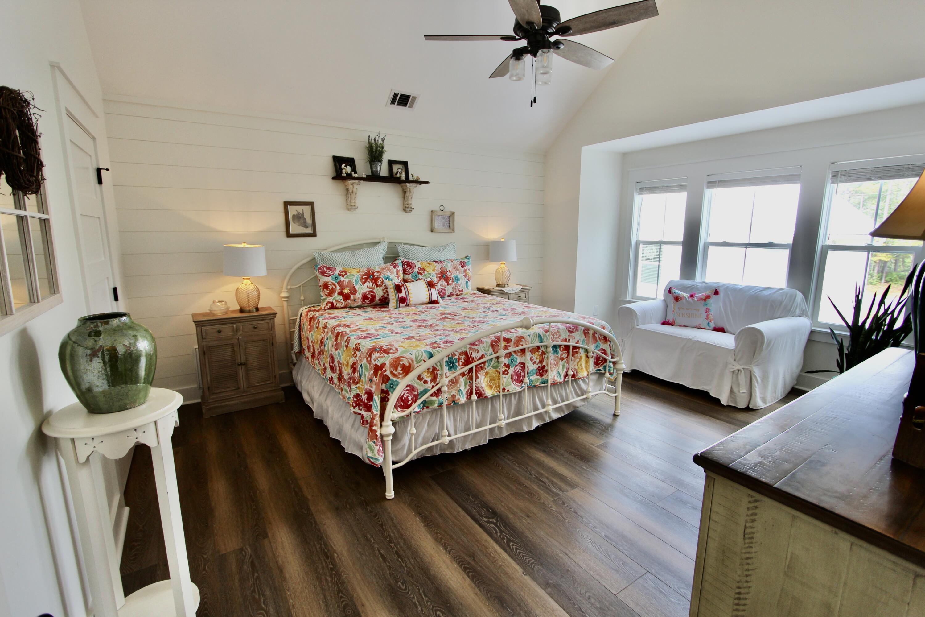 MCLEANS UNRECORDED - Residential