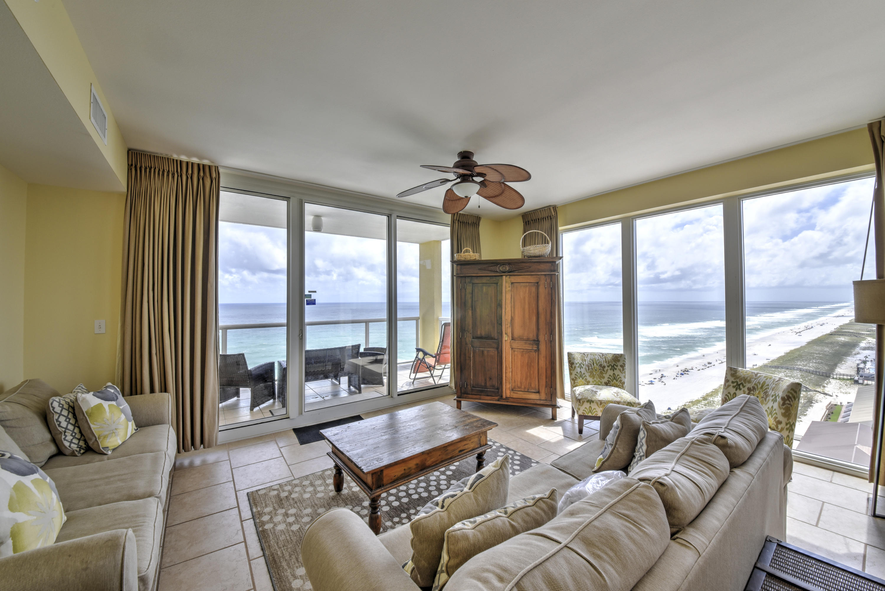 CARIBBEAN RESORT - Residential