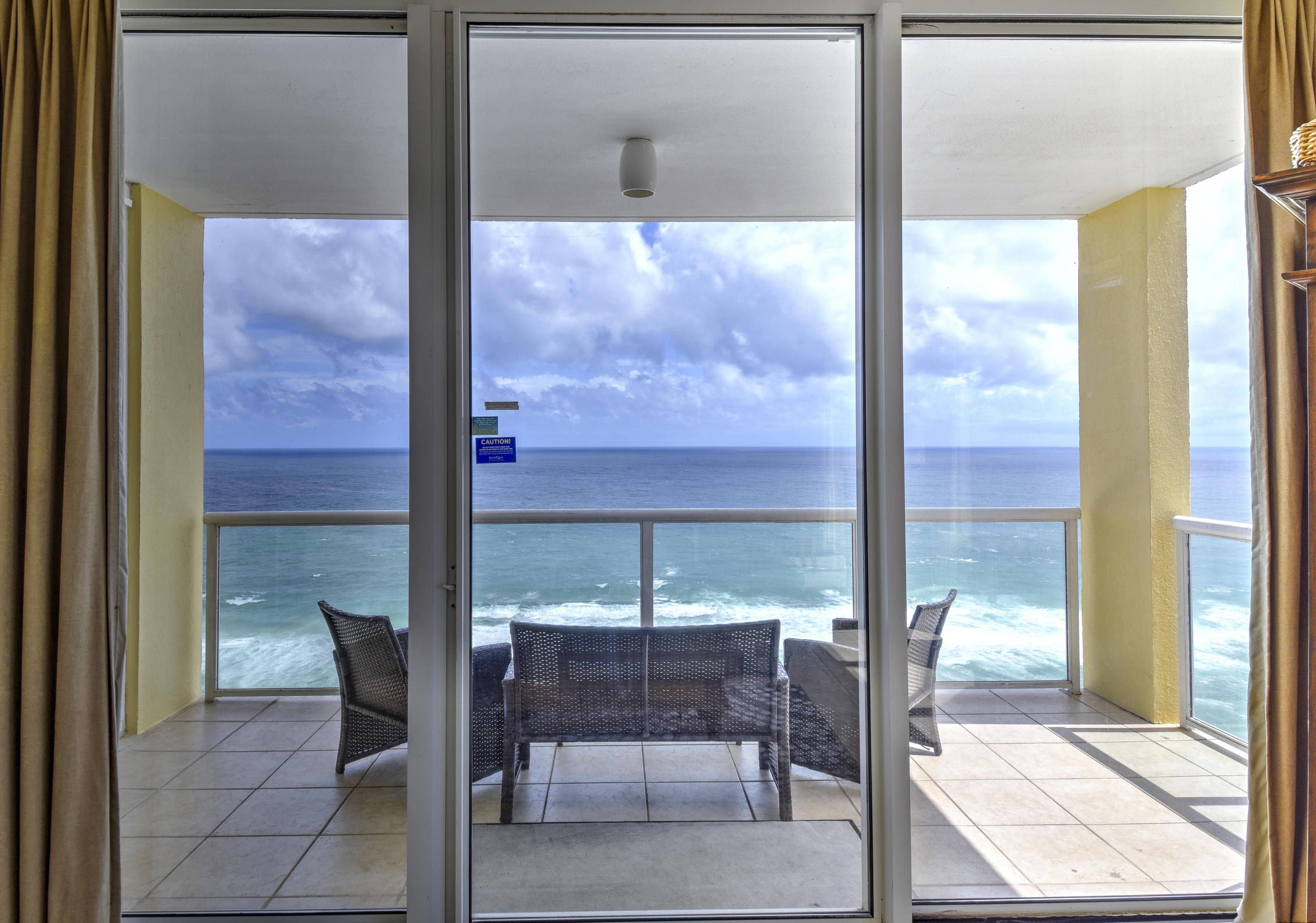 CARIBBEAN RESORT - Residential