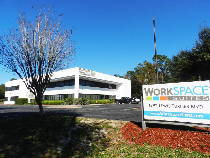 Very nice office space at a professional building that is conveniently located between Eglin and Hurlburt Air Force bases and has easy access to Fort Walton Beach-Destin airport, Niceville, and Crestview areas. This listing is for three individual unfurnished offices combined. The price includes base rent and NNN fees.