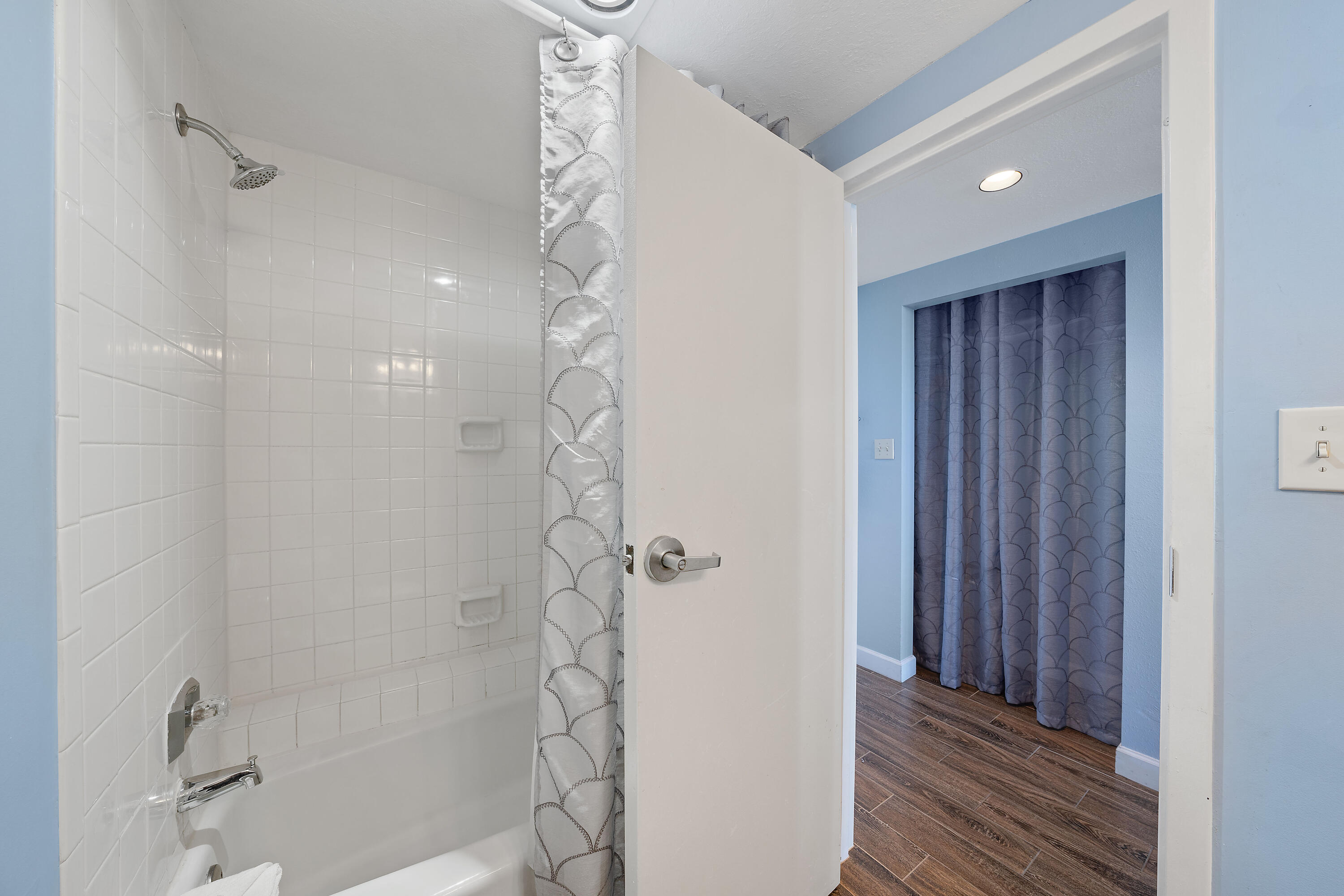 BAYSIDE CONDO SANDESTIN - Residential